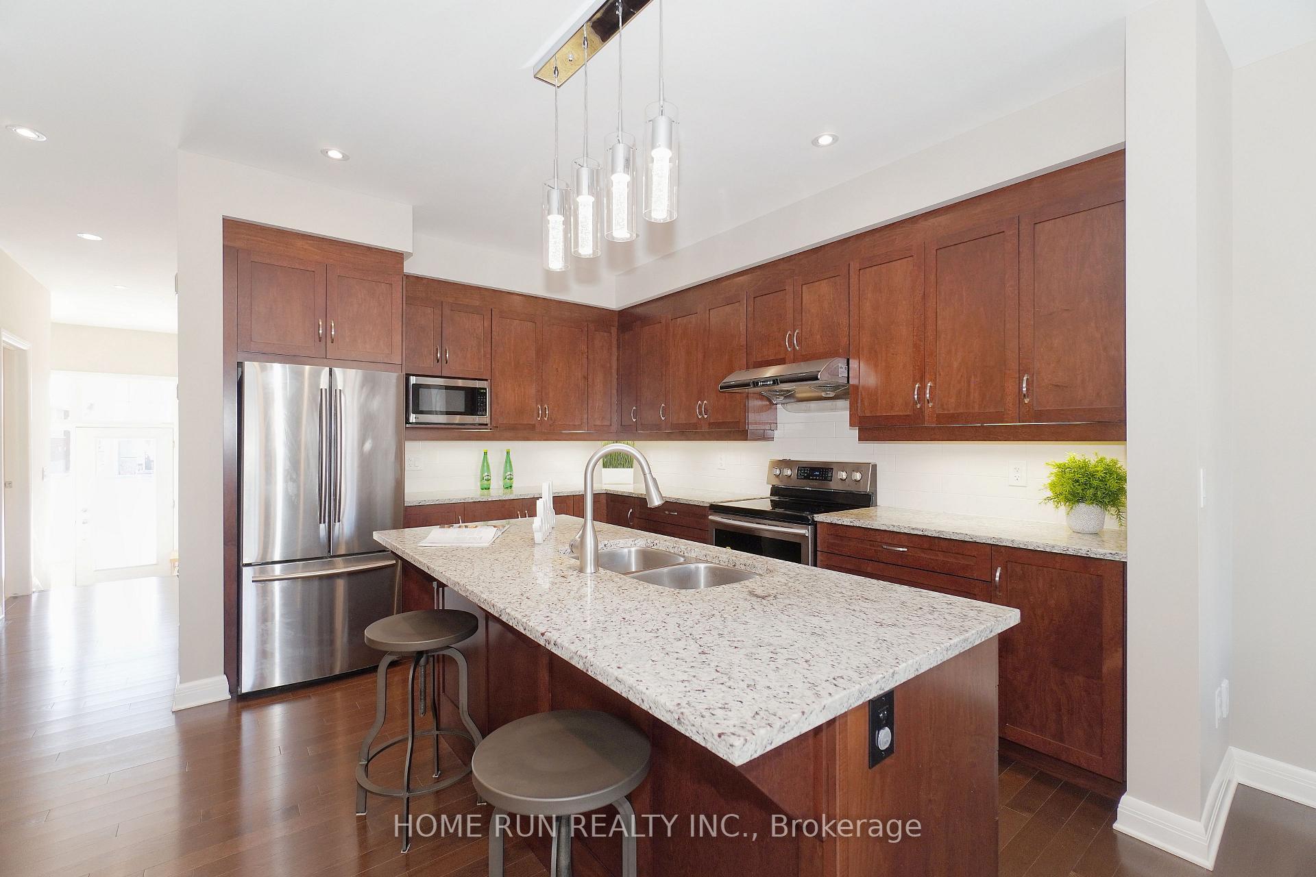 Photo 11 of 75 Arkose Street, Ottawa, Kanata - Kanata Lakes/Heritage Hills — HOMEH