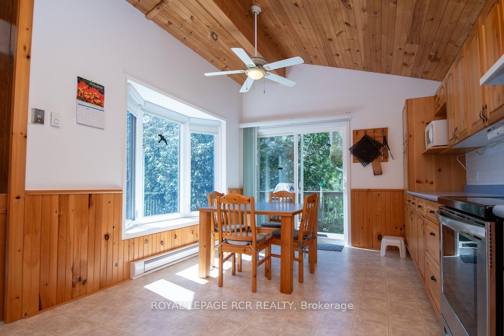 Photo 8 of 24 Juniper Crescent, Kawartha Lakes, Somerville — HOMEH