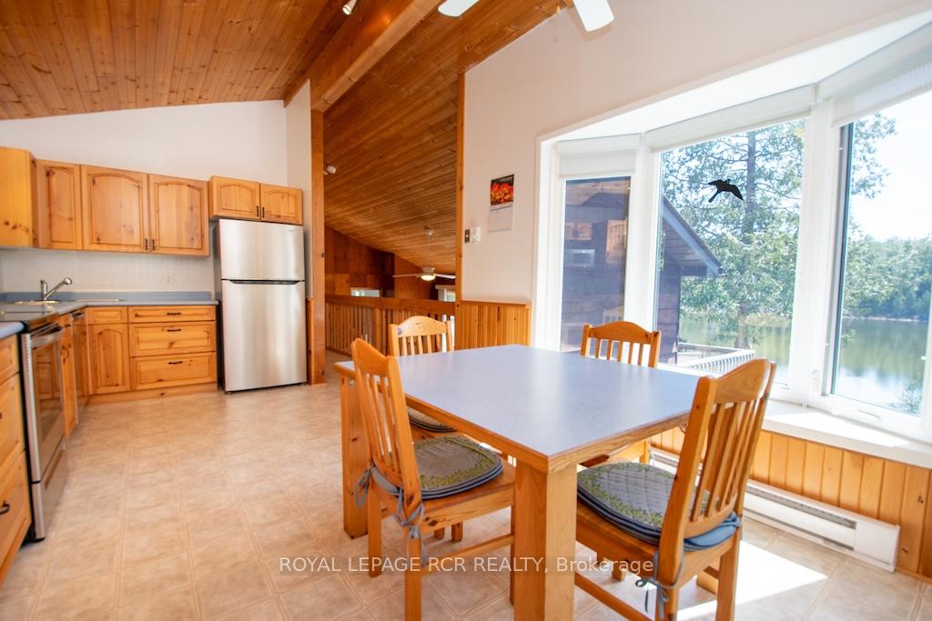 Photo 10 of 24 Juniper Crescent, Kawartha Lakes, Somerville — HOMEH