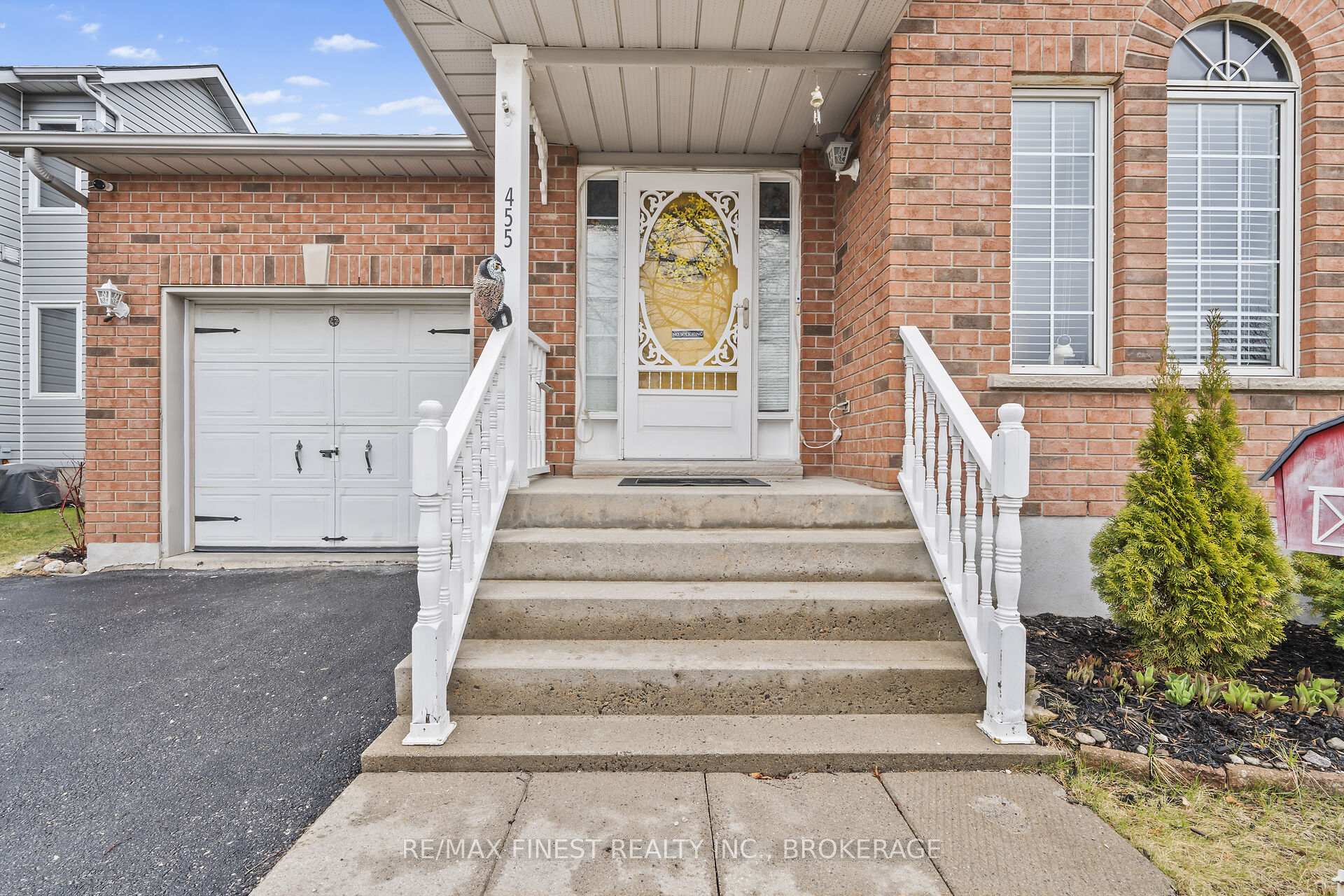 Photo 5 of 455 Freeman Crescent, Kingston, Kingston East (Incl Barret Crt) — HOMEH