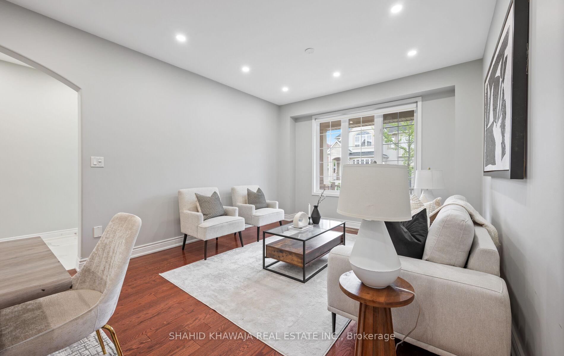 Photo 3 of 566 Hood Terrace, Milton, Coates — HOMEH