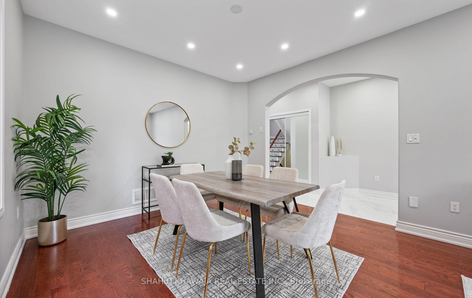 Photo 4 of 566 Hood Terrace, Milton, Coates — HOMEH