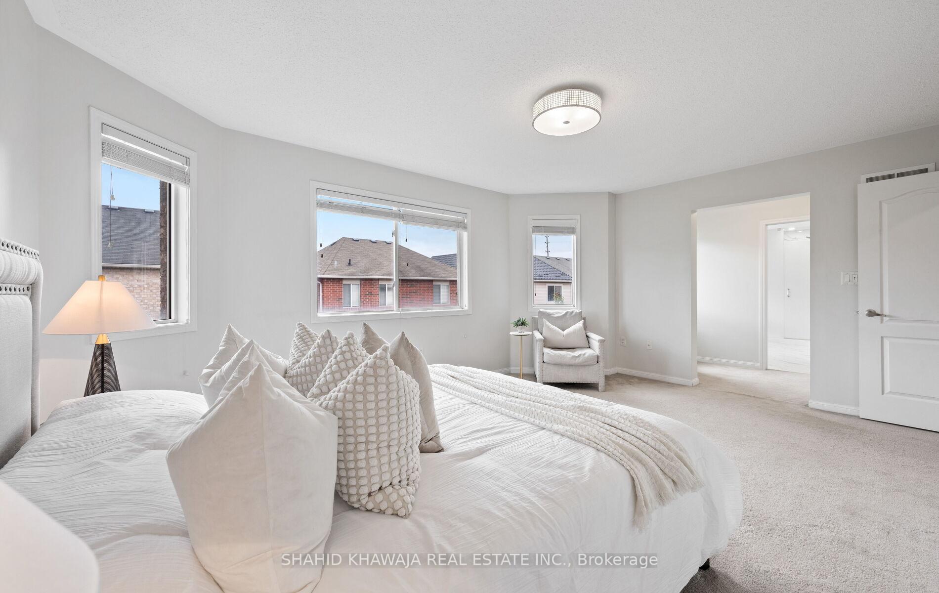 Photo 6 of 566 Hood Terrace, Milton, Coates — HOMEH