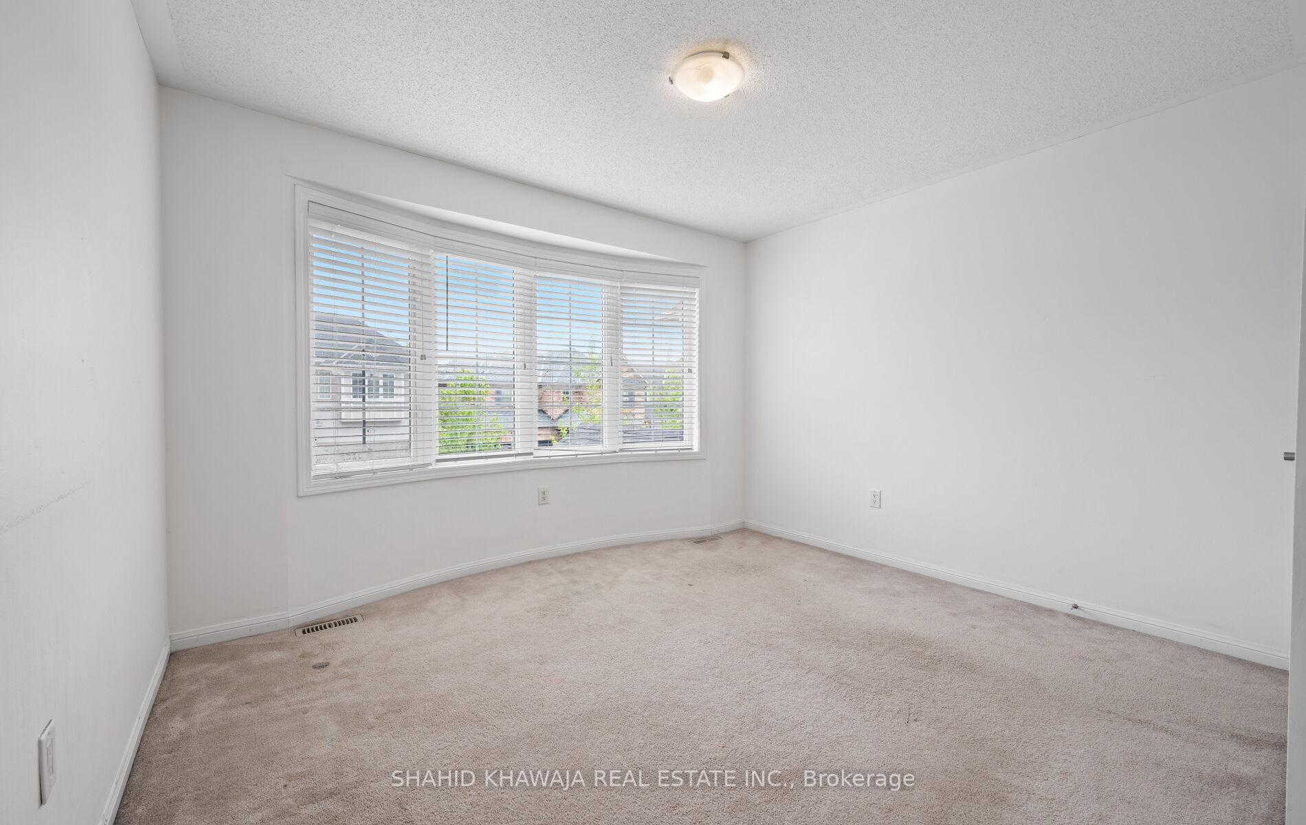 Photo 25 of 566 Hood Terrace, Milton, Coates — HOMEH