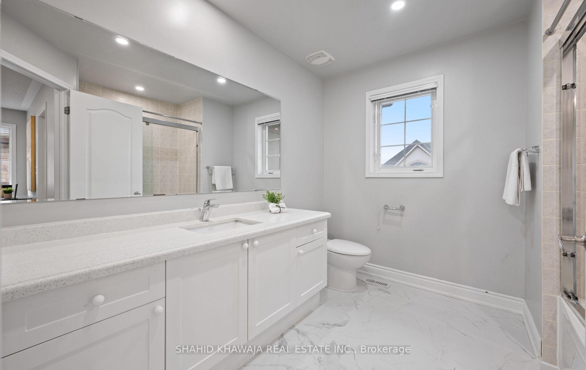 Photo 12 of 566 Hood Terrace, Milton, Coates — HOMEH
