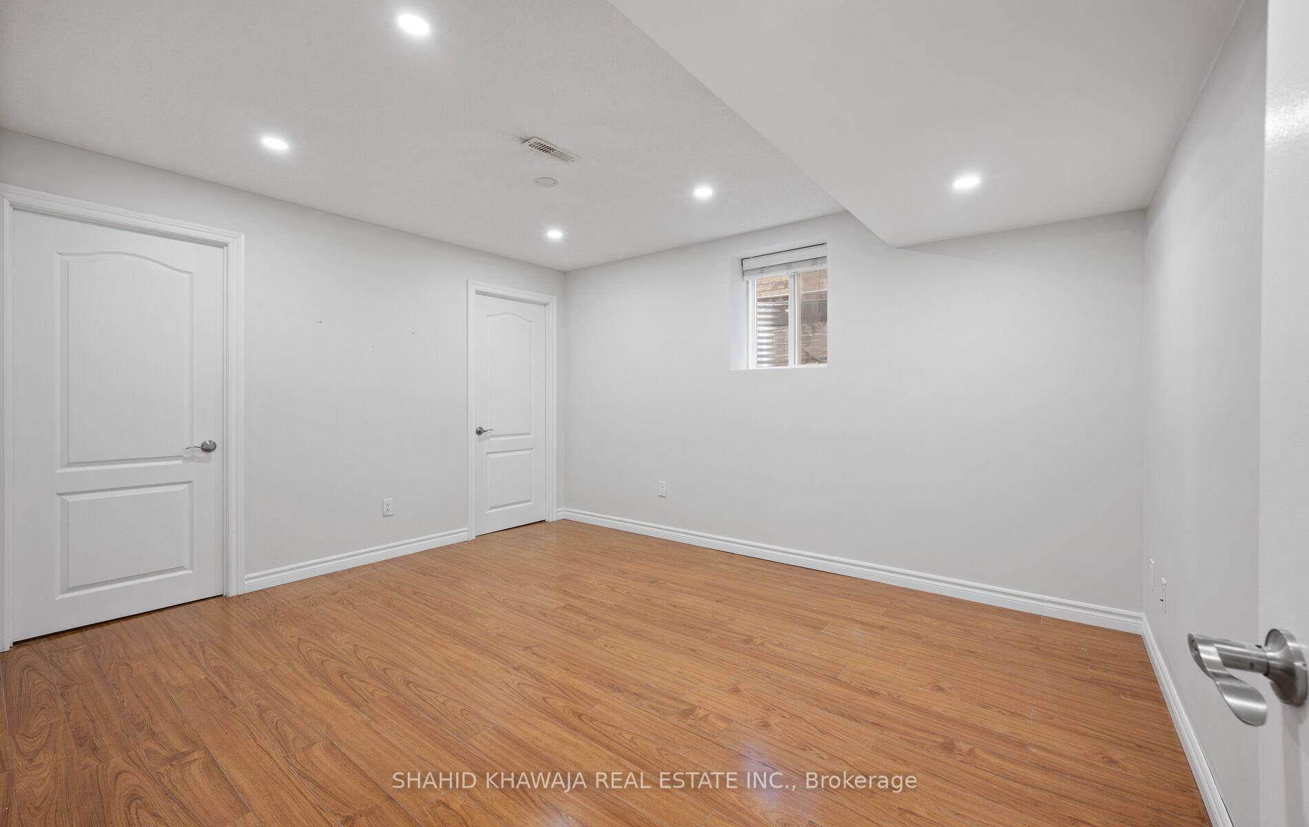 Photo 21 of 566 Hood Terrace, Milton, Coates — HOMEH