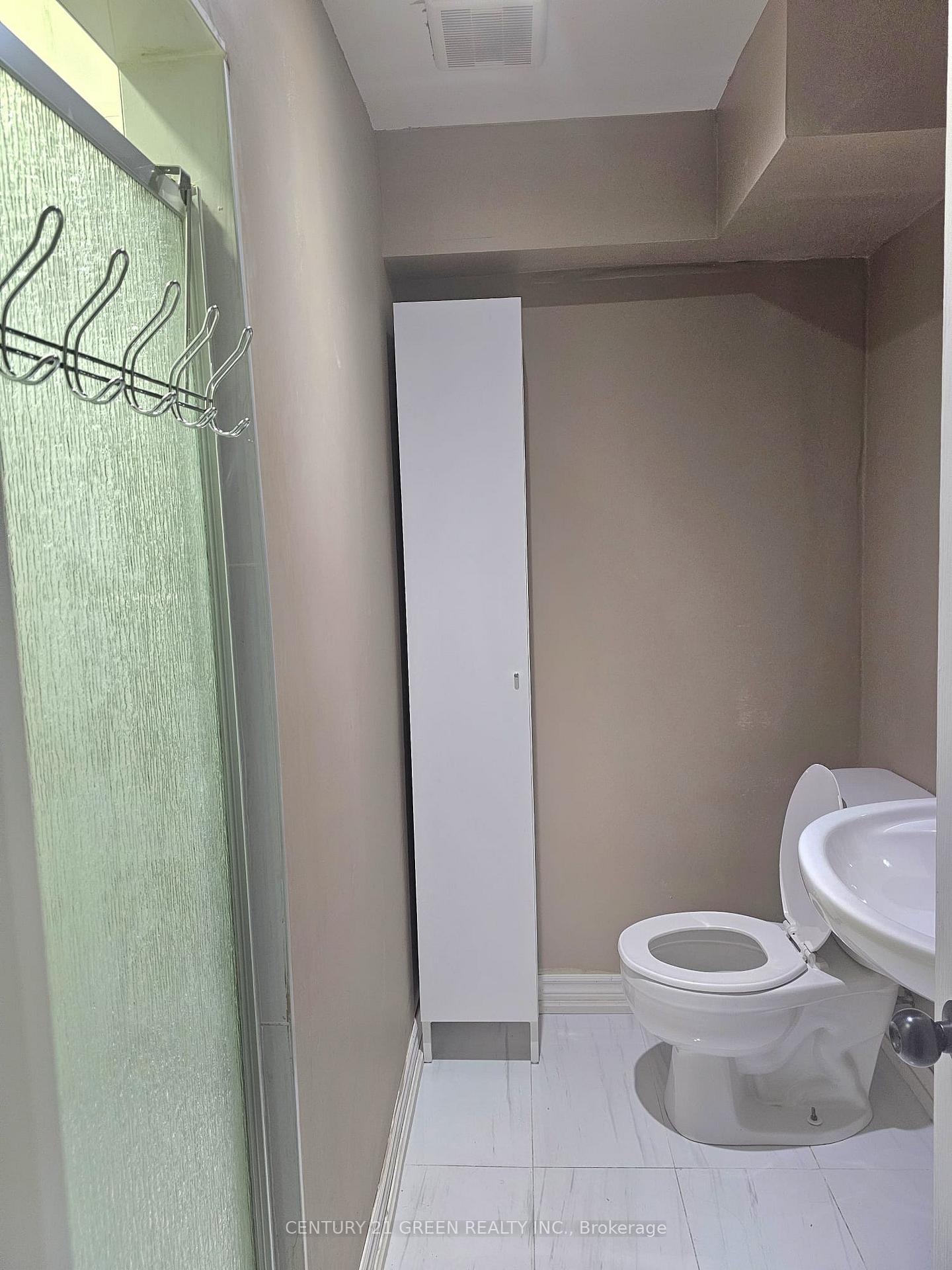 Photo 7 of Unit Bsmt, 156 Holmes Crescent, Milton, Scott — HOMEH