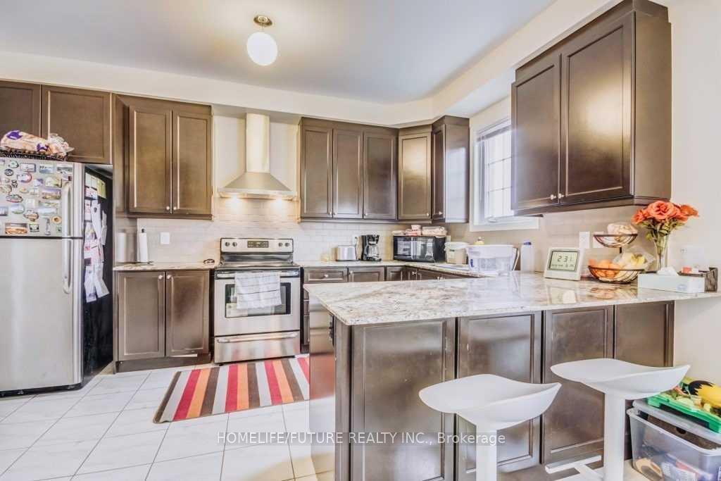 Photo 4 of Unit Main, 89 Hammersley Blvd, Markham, Wismer — HOMEH