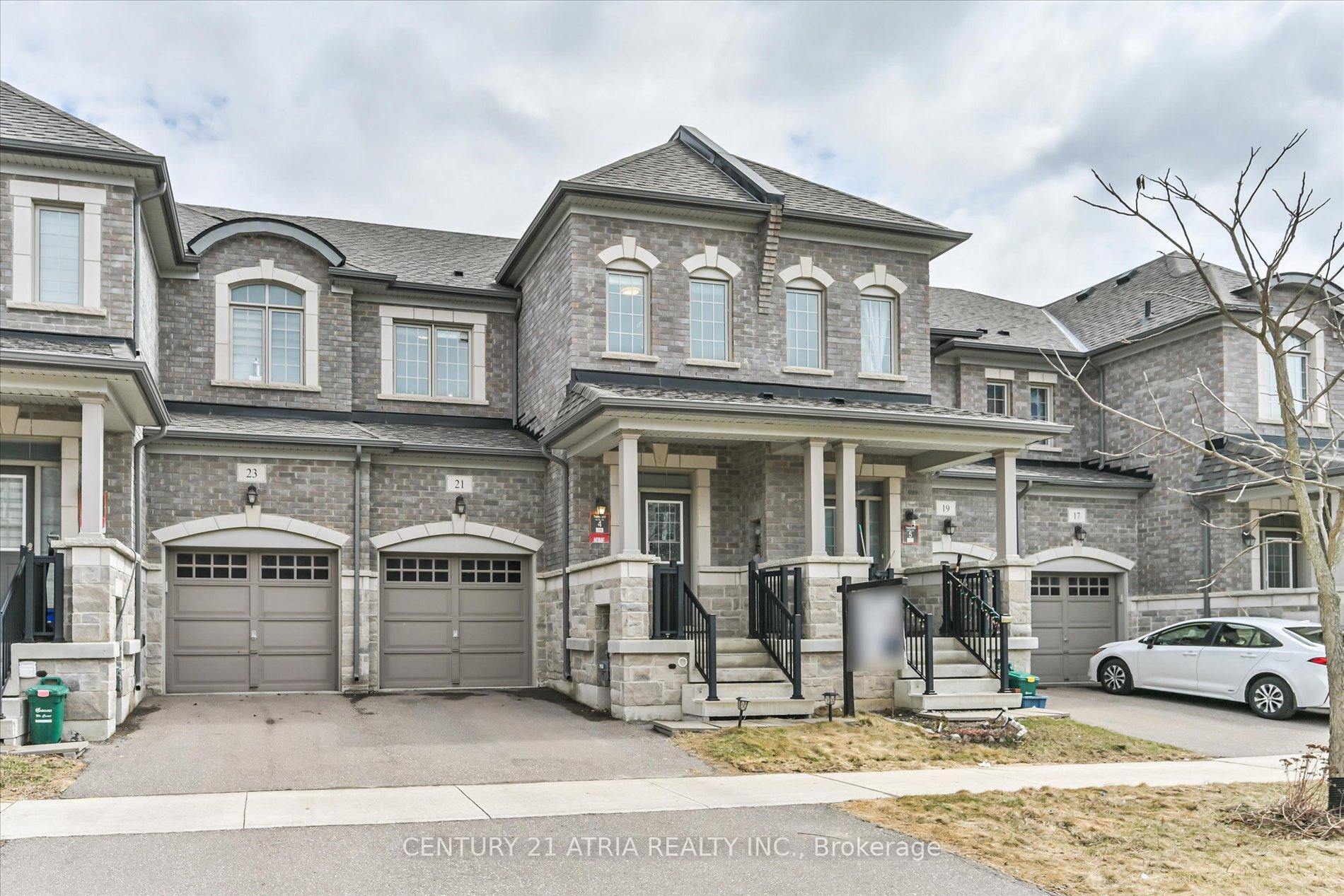 Photo 2 of 21 Collier Crescent, Markham, Wismer — HOMEH