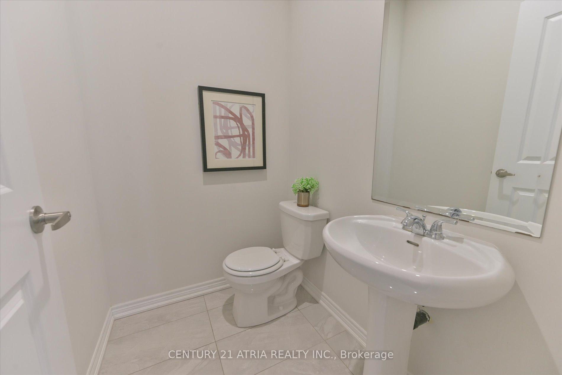 Photo 17 of 21 Collier Crescent, Markham, Wismer — HOMEH