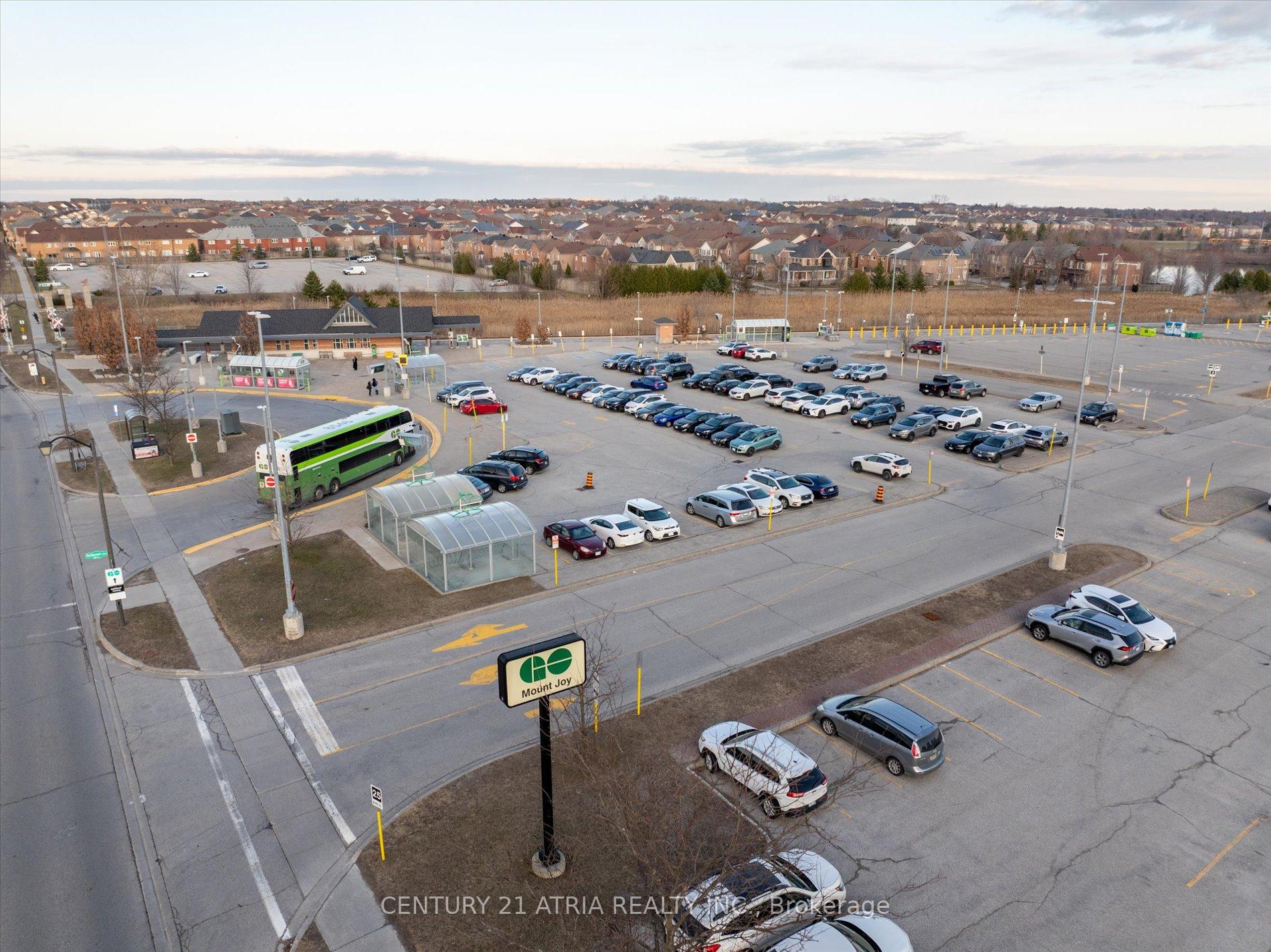 Photo 41 of 21 Collier Crescent, Markham, Wismer — HOMEH