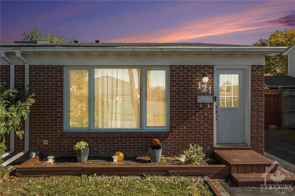 Photo 2 of 121 Morton Drive, Ottawa, Kanata - Glencairn/Hazeldean — HOMEH