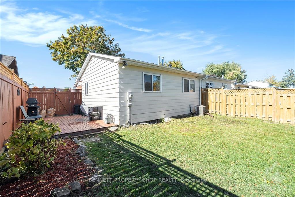 Photo 12 of 121 Morton Drive, Ottawa, Kanata - Glencairn/Hazeldean — HOMEH