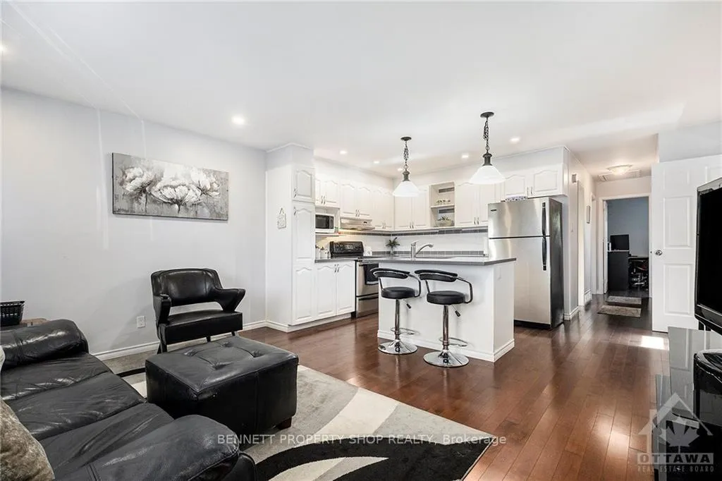 Photo 14 of 121 Morton Drive, Ottawa, Kanata - Glencairn/Hazeldean — HOMEH