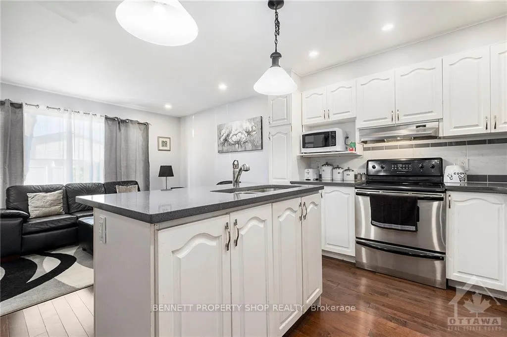 Photo 15 of 121 Morton Drive, Ottawa, Kanata - Glencairn/Hazeldean — HOMEH