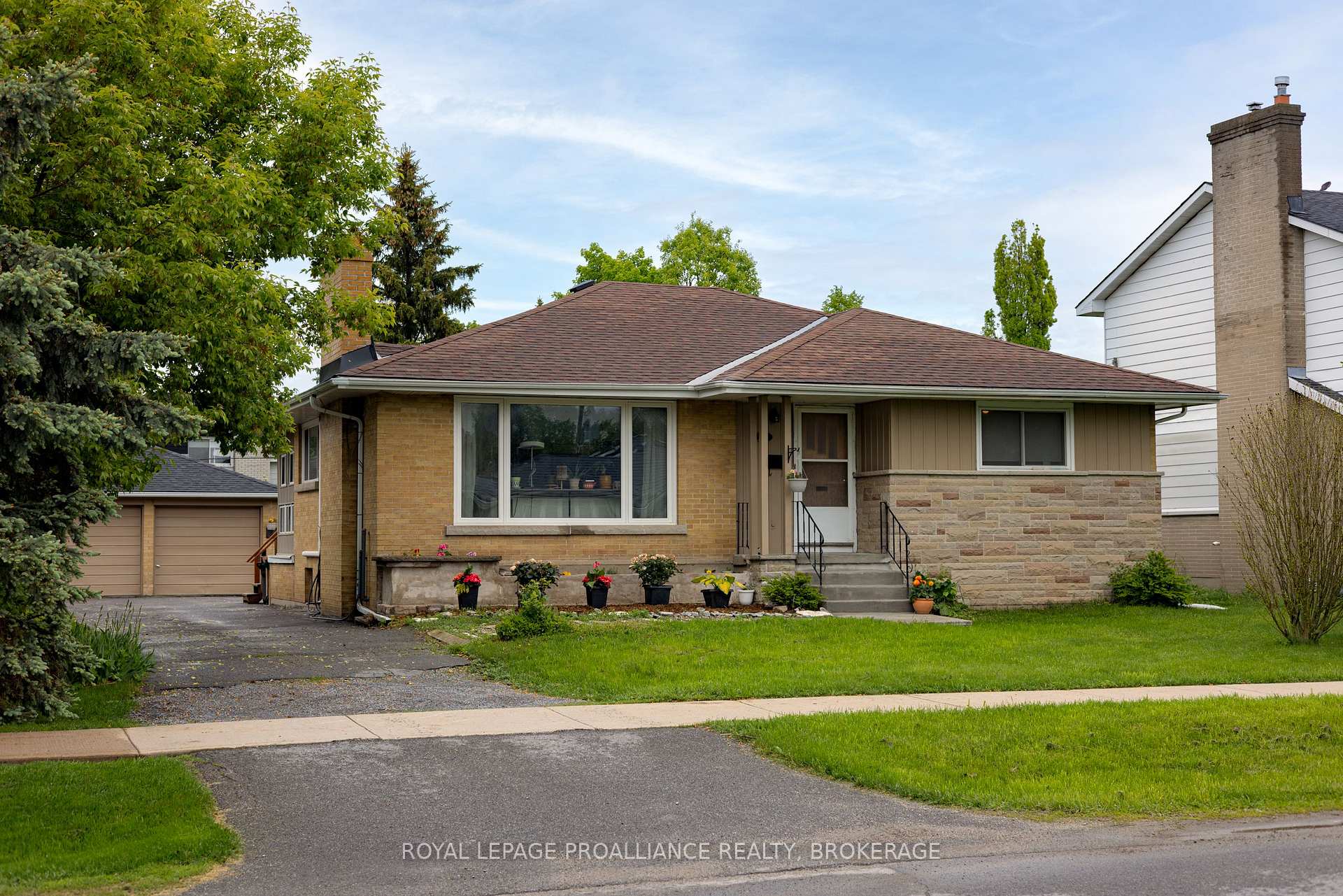 Front of 209 McMahon Avenue