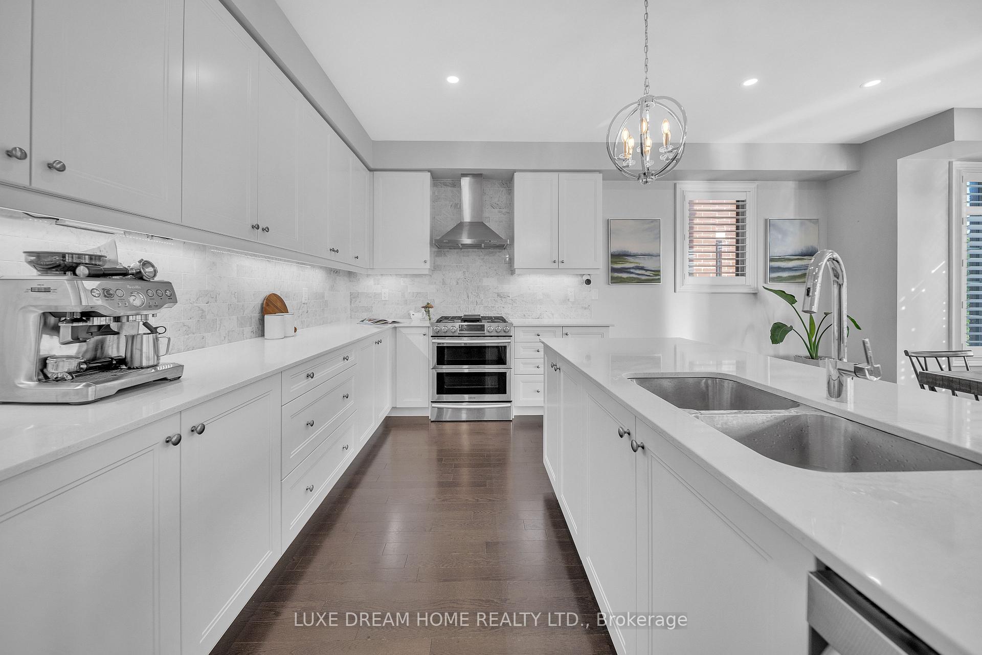 Photo 11 of 1310 Raspberry Terrace, Milton, Ford — HOMEH