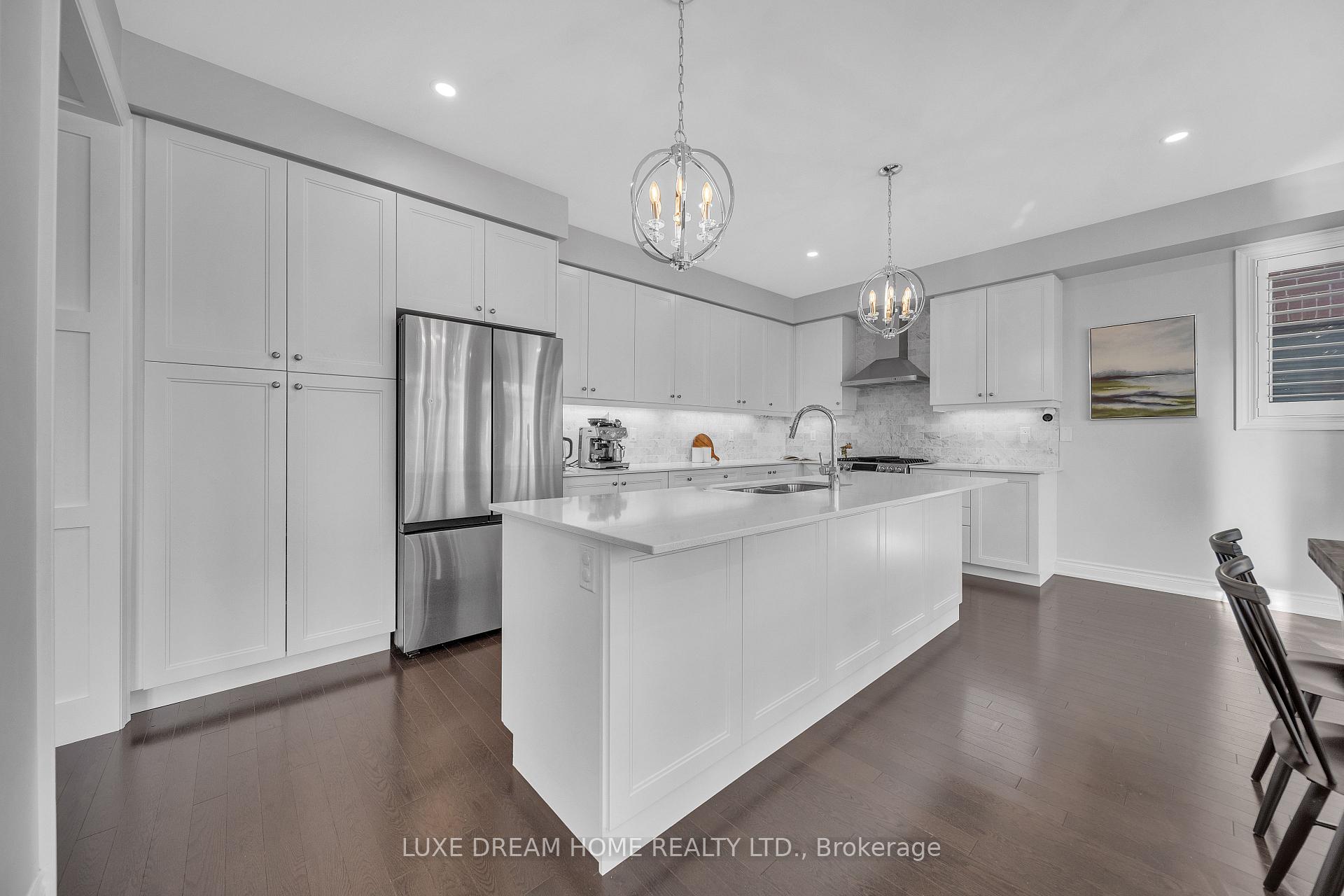 Photo 12 of 1310 Raspberry Terrace, Milton, Ford — HOMEH