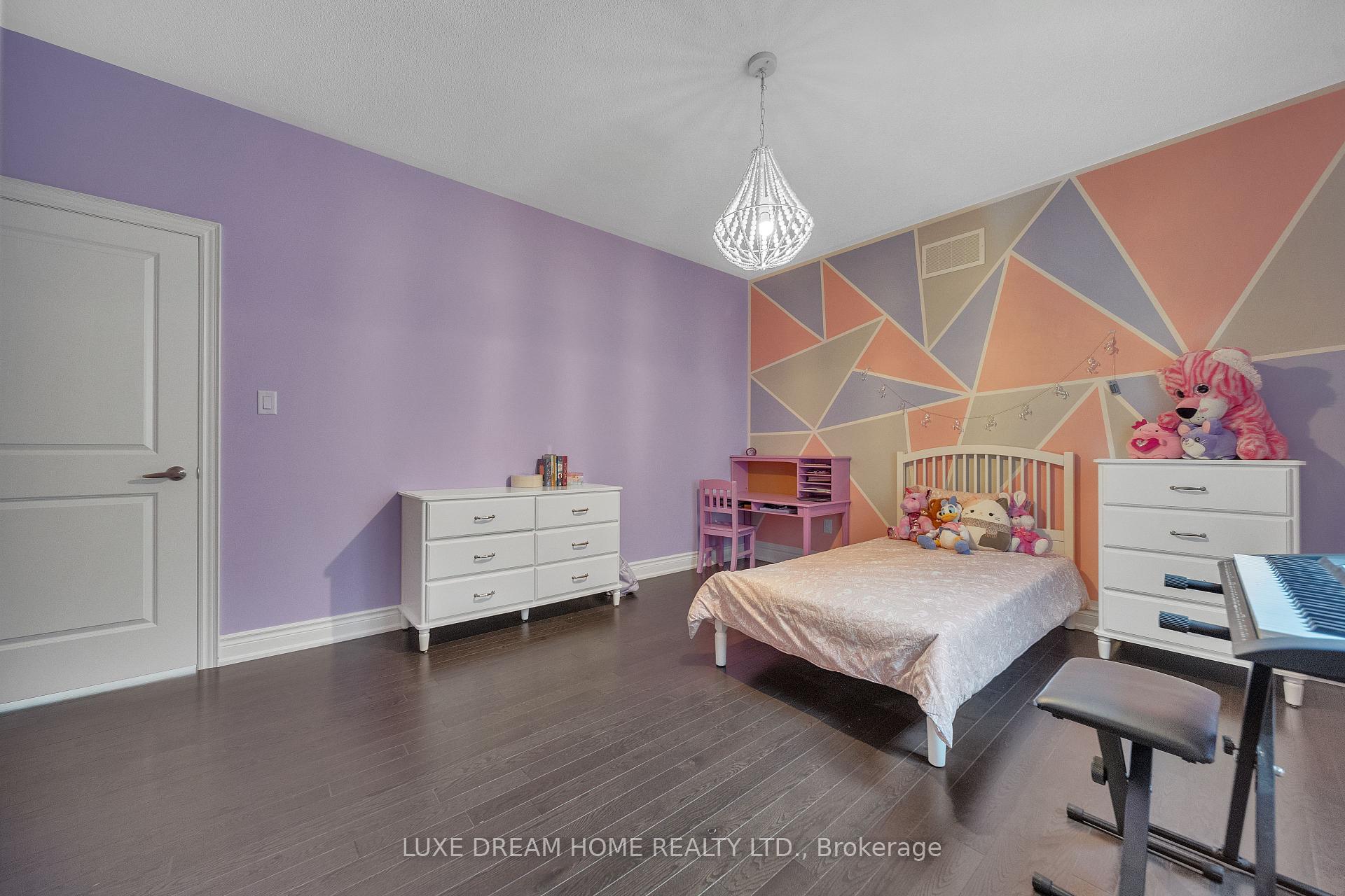 Photo 25 of 1310 Raspberry Terrace, Milton, Ford — HOMEH