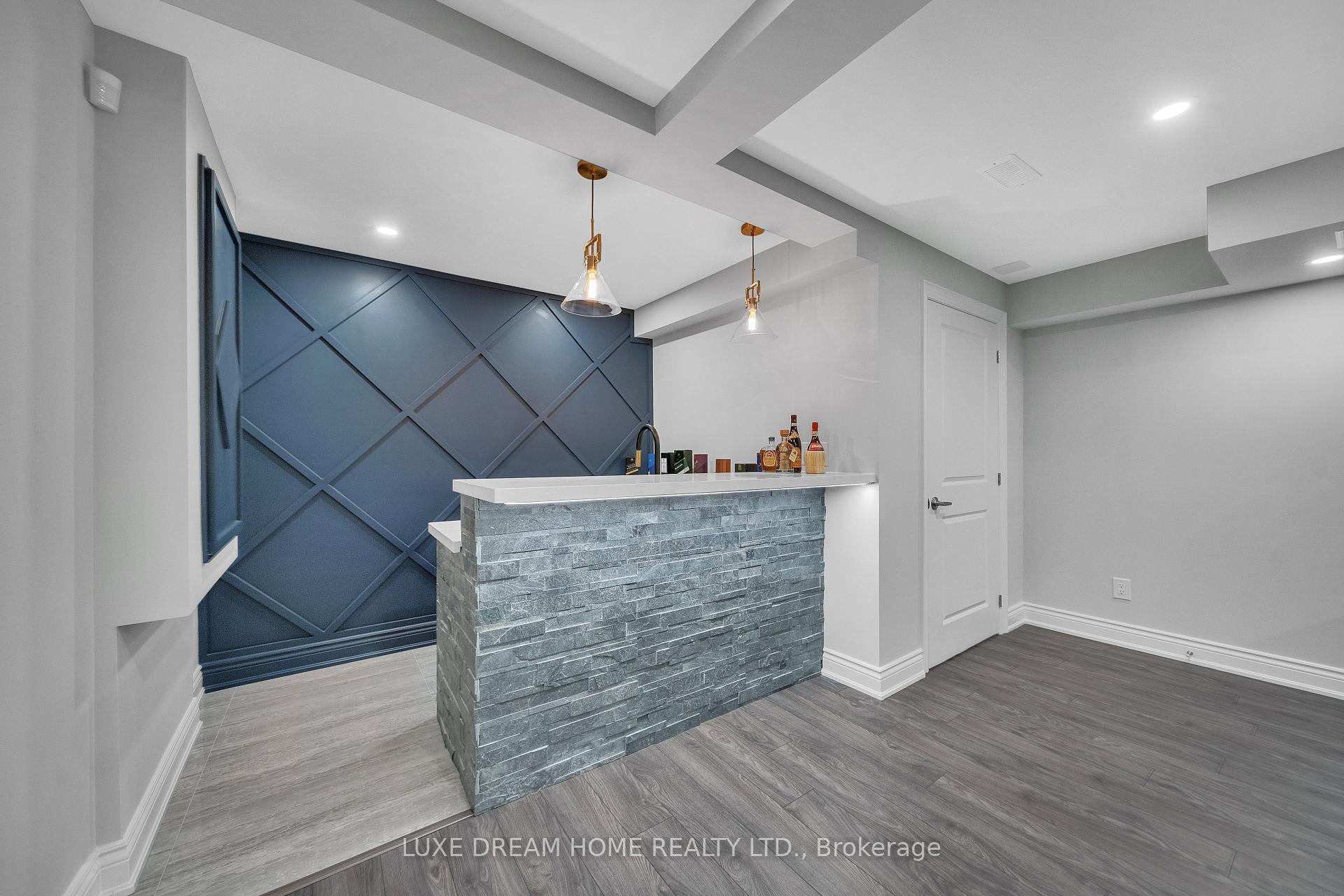 Photo 37 of 1310 Raspberry Terrace, Milton, Ford — HOMEH