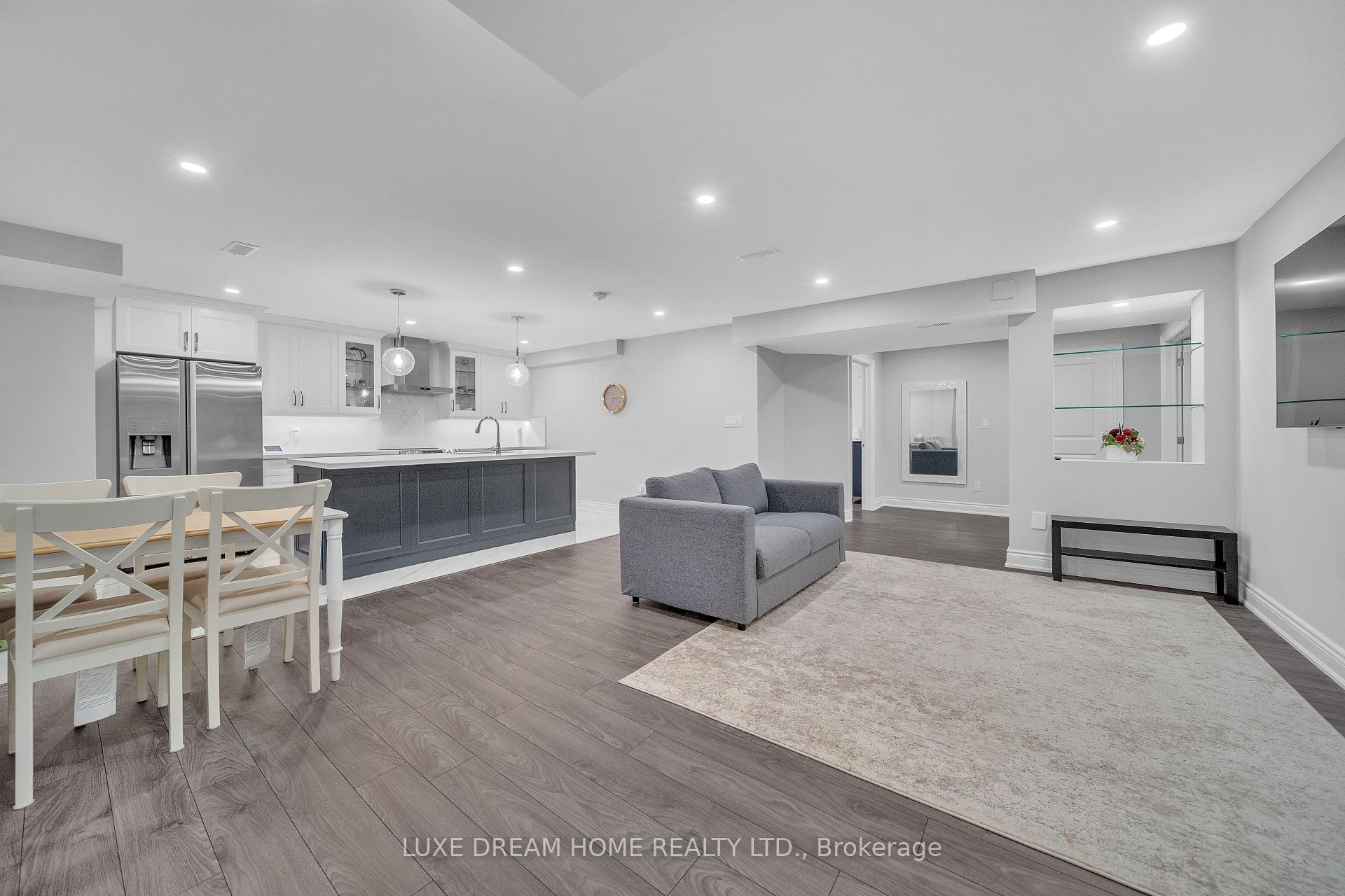 Photo 46 of 1310 Raspberry Terrace, Milton, Ford — HOMEH