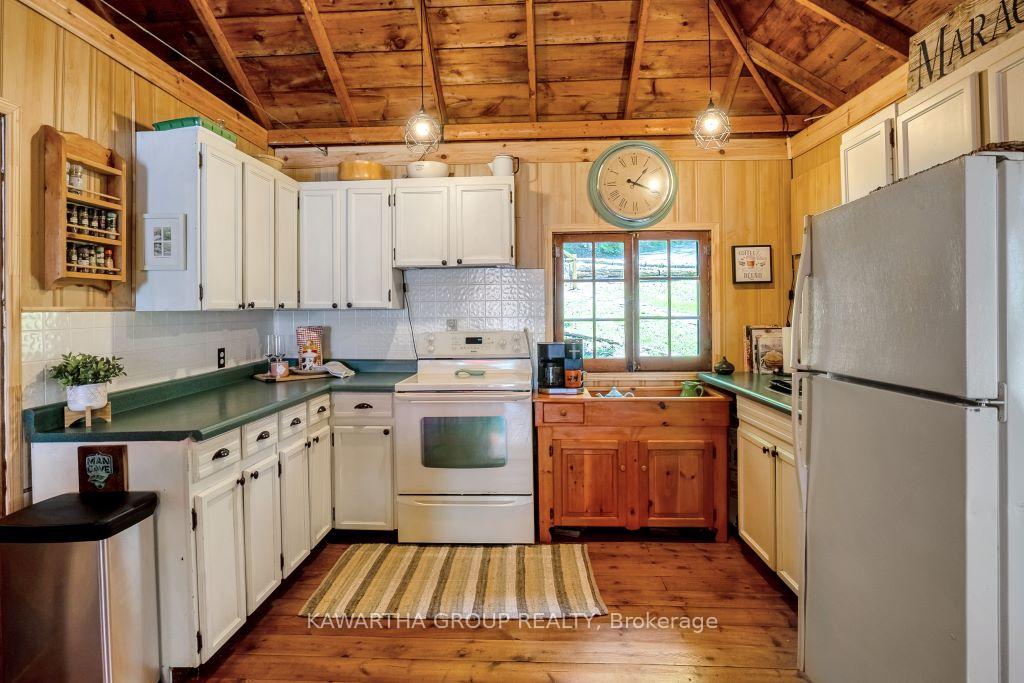 Photo 8 of 44 Birch Glen Drive, Kawartha Lakes, Somerville — HOMEH