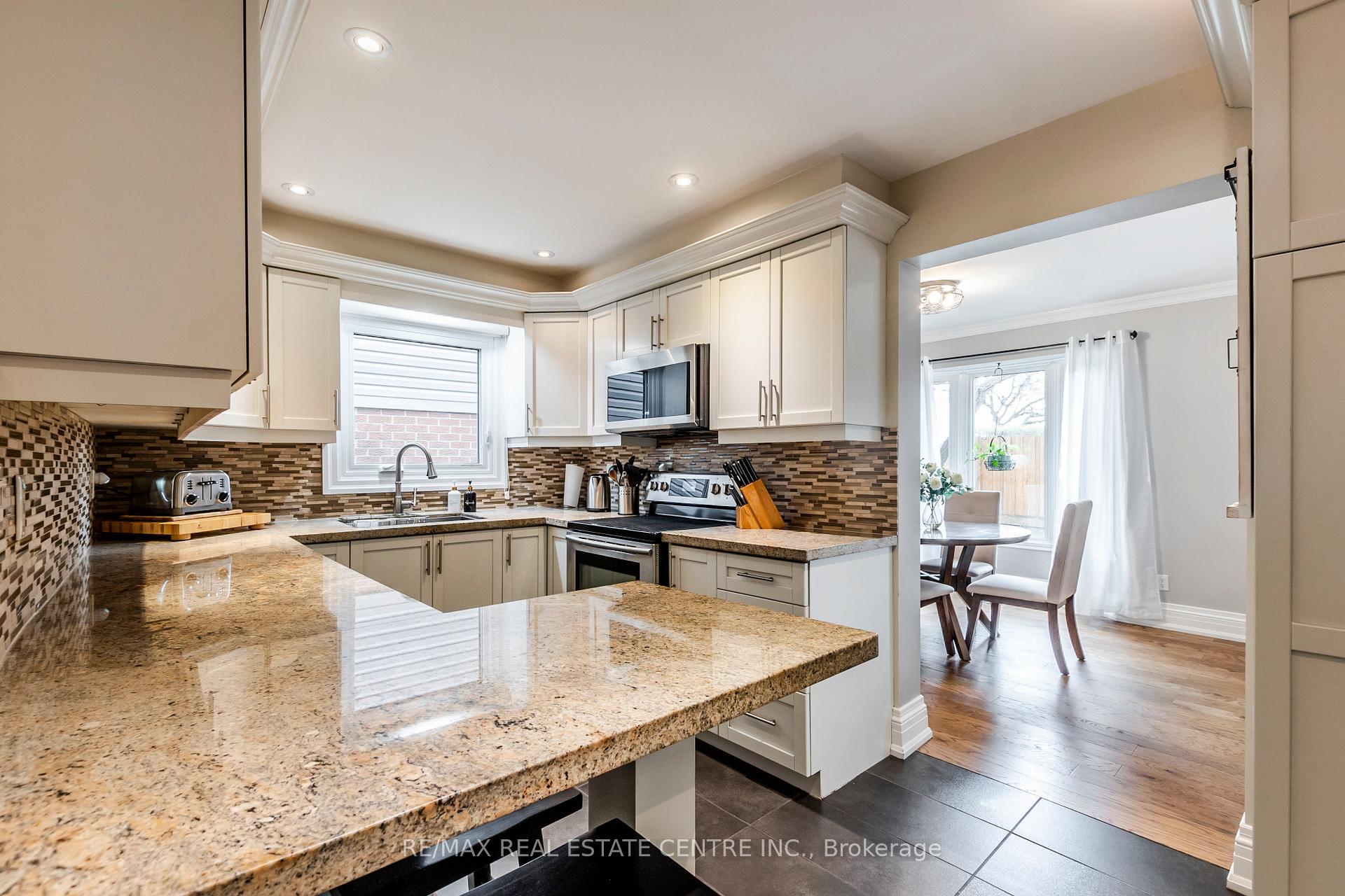 Photo 21 of 481 Bell Street, Milton, Bronte Meadows — HOMEH
