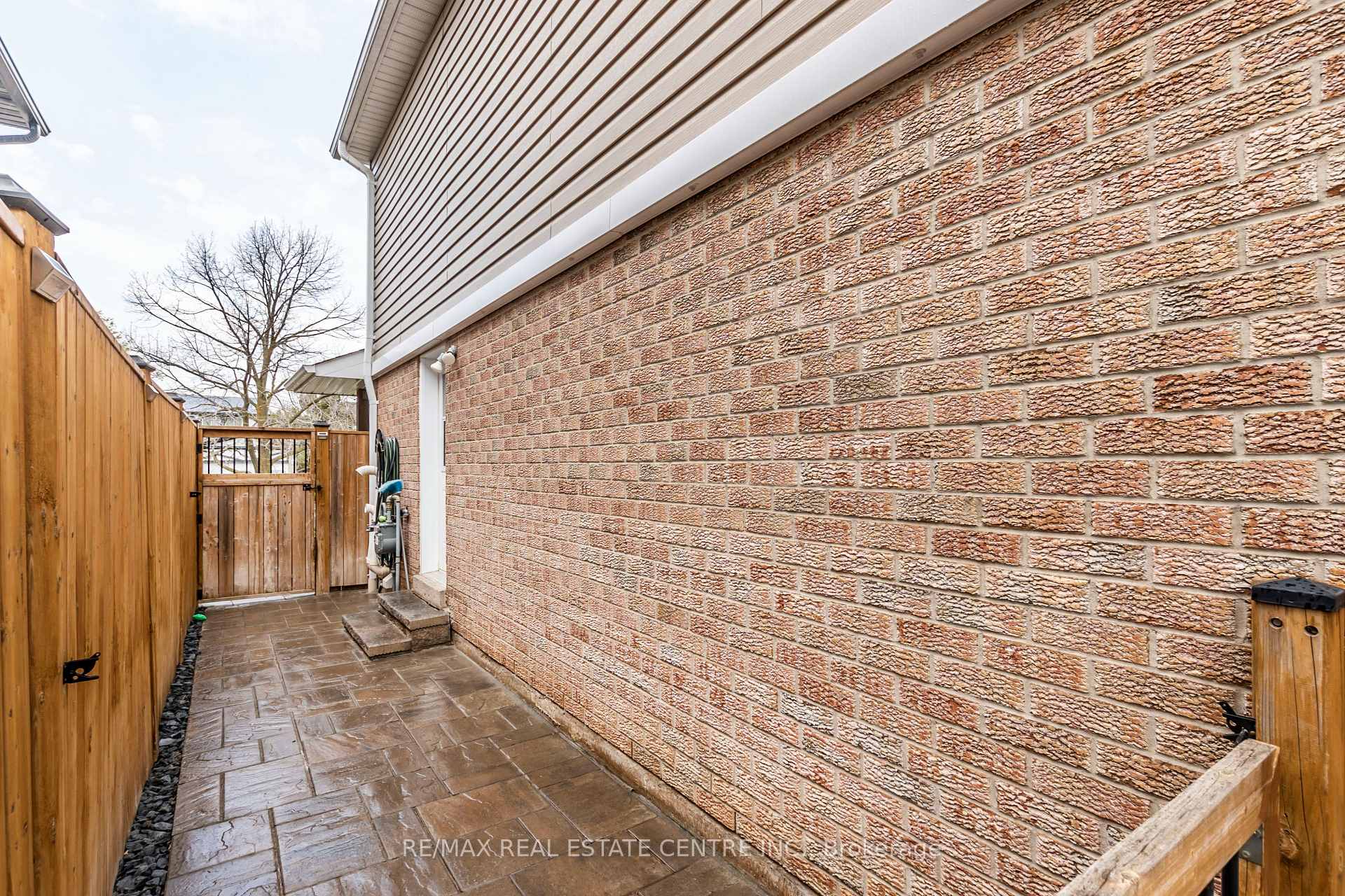 Photo 36 of 481 Bell Street, Milton, Bronte Meadows — HOMEH