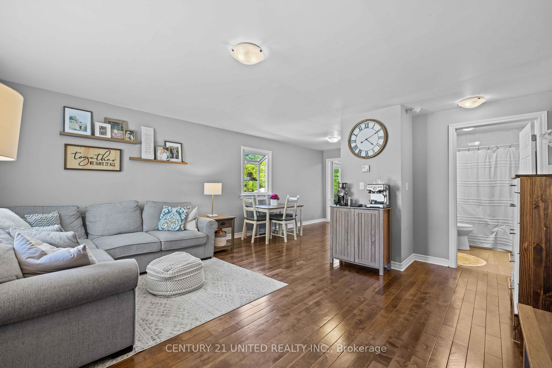 Photo 12 of 27 St Patrick Street, Kawartha Lakes, Lindsay — HOMEH