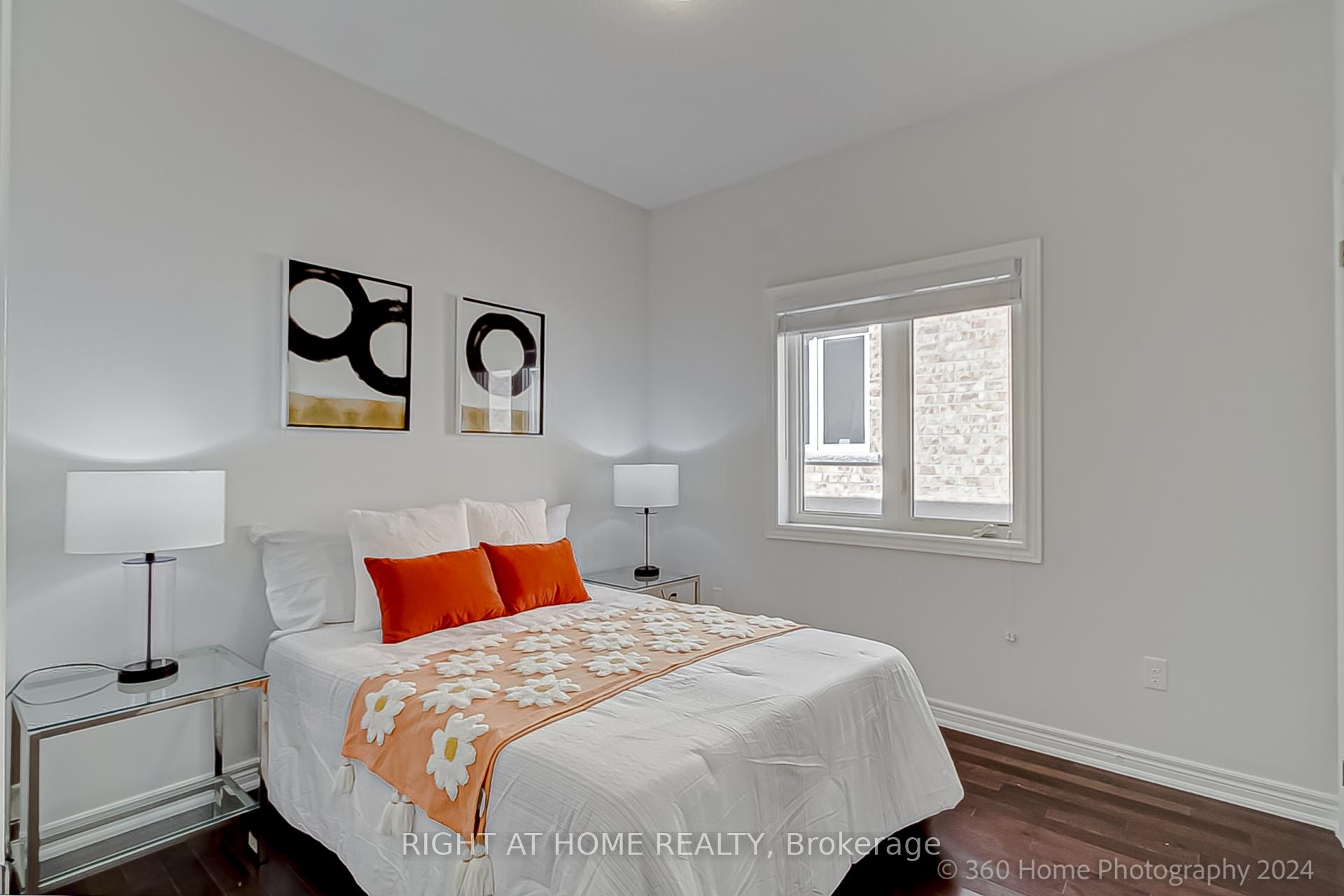 Photo 11 of 125 Wilfred Murison Avenue, Markham, Berczy — HOMEH