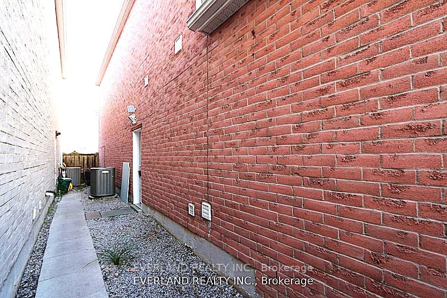 Photo 1 of Unit Basemt, 41 Cartmel Drive, Markham, Milliken Mills East — HOMEH