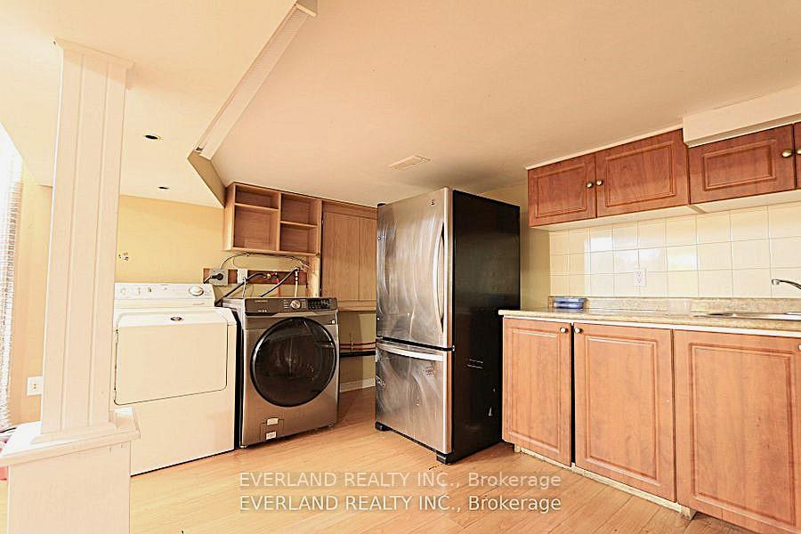 Photo 8 of Unit Basemt, 41 Cartmel Drive, Markham, Milliken Mills East — HOMEH