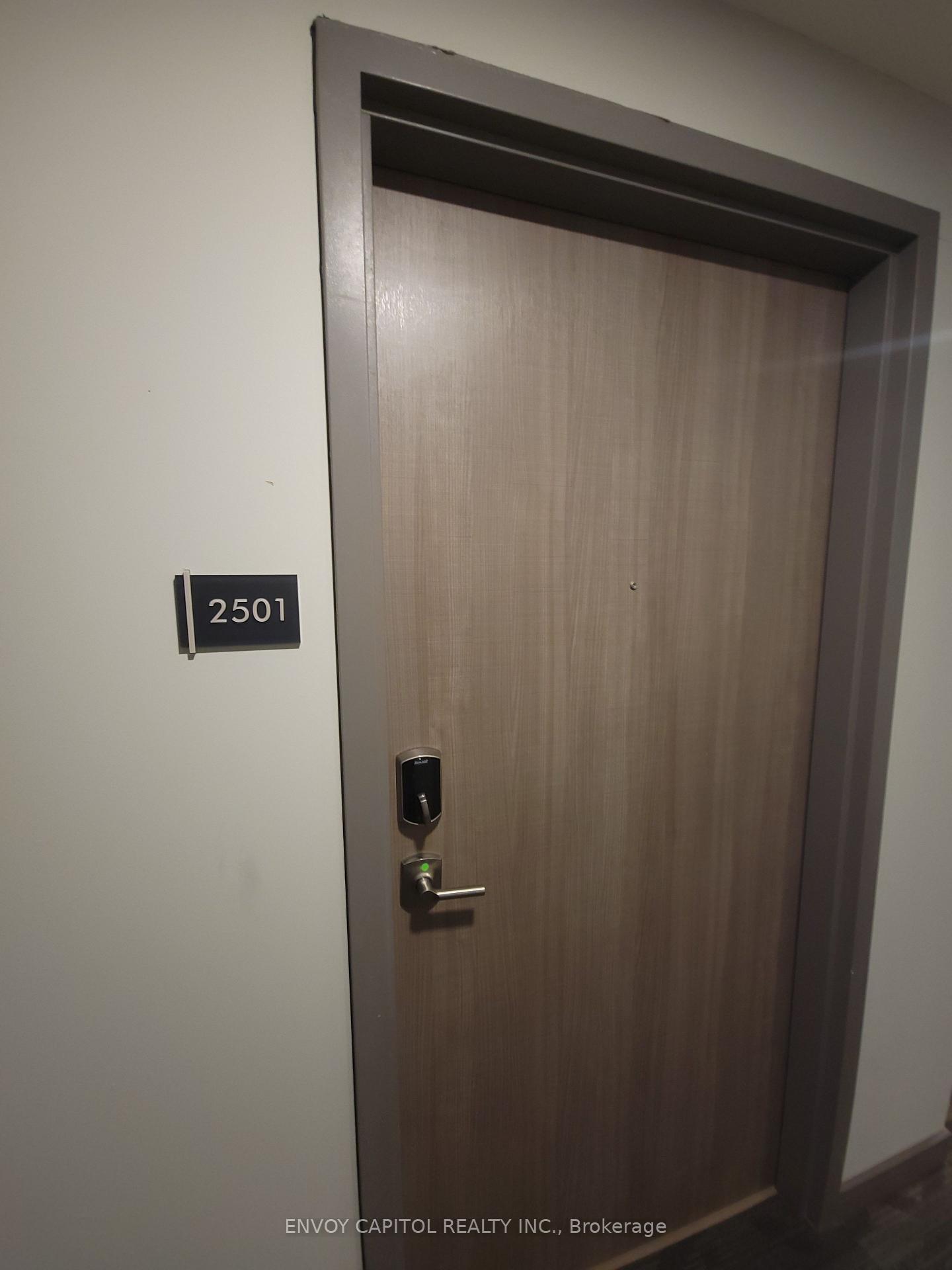 Photo 2 of Unit 1201, 49 Walnut Street S, Hamilton, Corktown — HOMEH