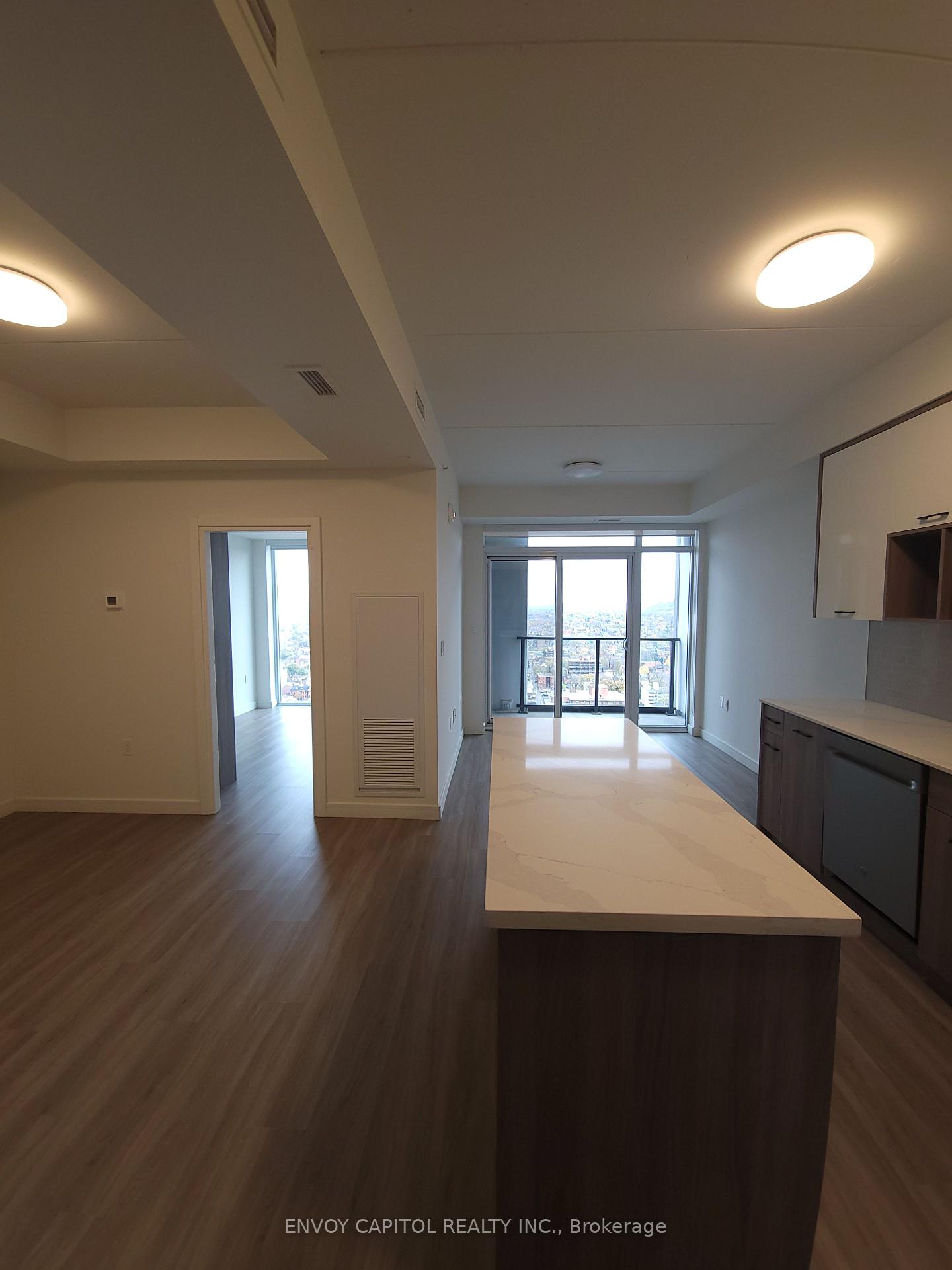 Photo 8 of Unit 1201, 49 Walnut Street S, Hamilton, Corktown — HOMEH