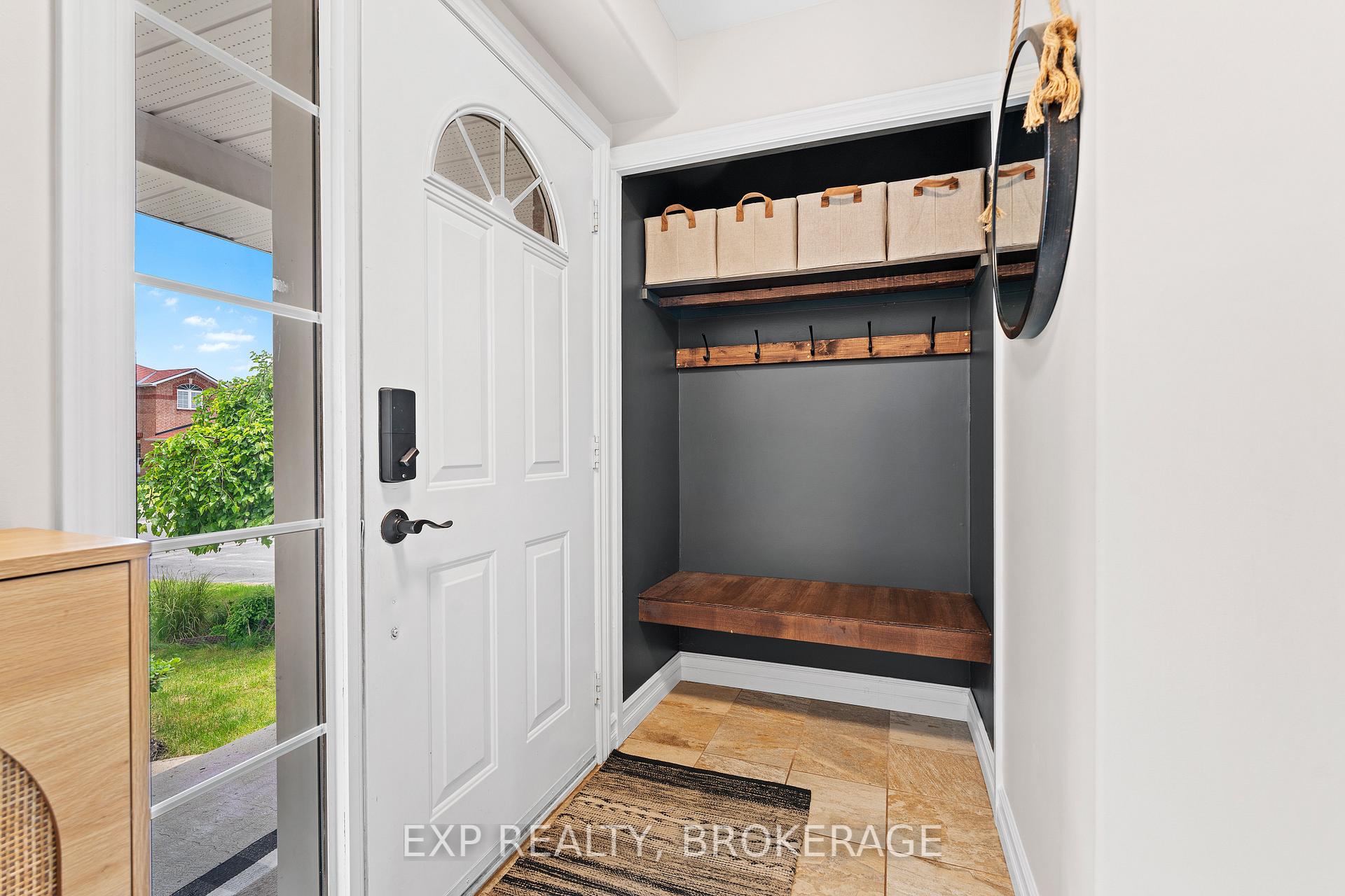Photo 2 of 1271 Juniper Drive, Kingston, City Northwest — HOMEH