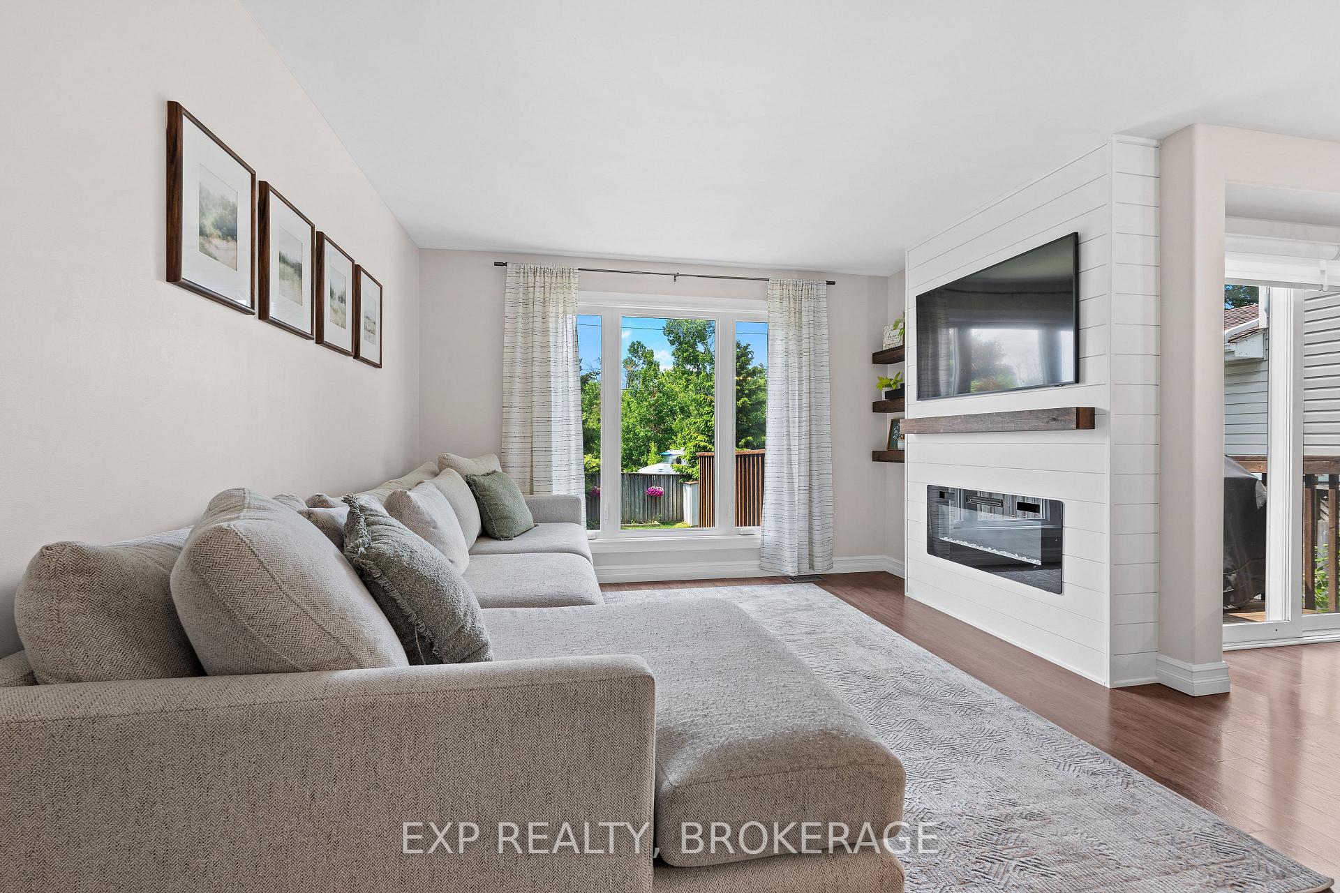 Photo 8 of 1271 Juniper Drive, Kingston, City Northwest — HOMEH