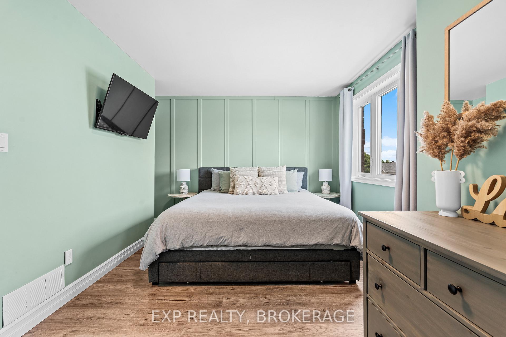 Photo 18 of 1271 Juniper Drive, Kingston, City Northwest — HOMEH
