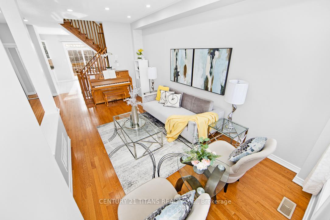 Photo 5 of 61 Rizal Avenue, Markham, Box Grove — HOMEH