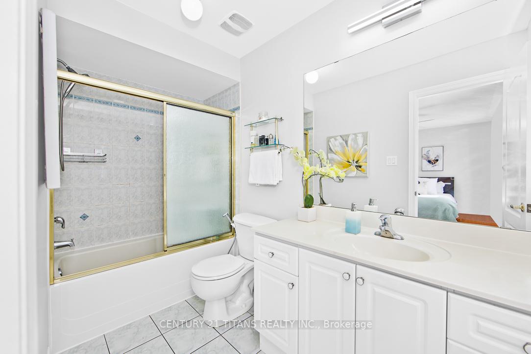 Photo 12 of 61 Rizal Avenue, Markham, Box Grove — HOMEH