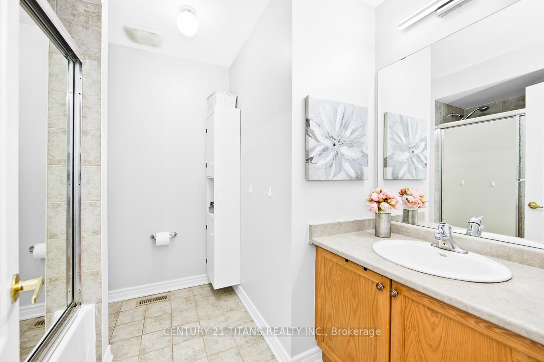 Photo 15 of 61 Rizal Avenue, Markham, Box Grove — HOMEH