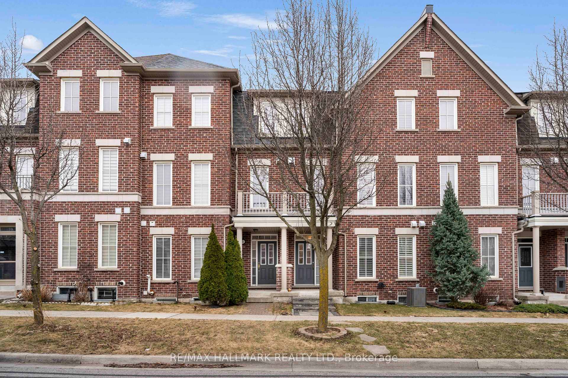 Photo 1 of 43 Walter Scott Crescent, Markham, Victoria Square — HOMEH