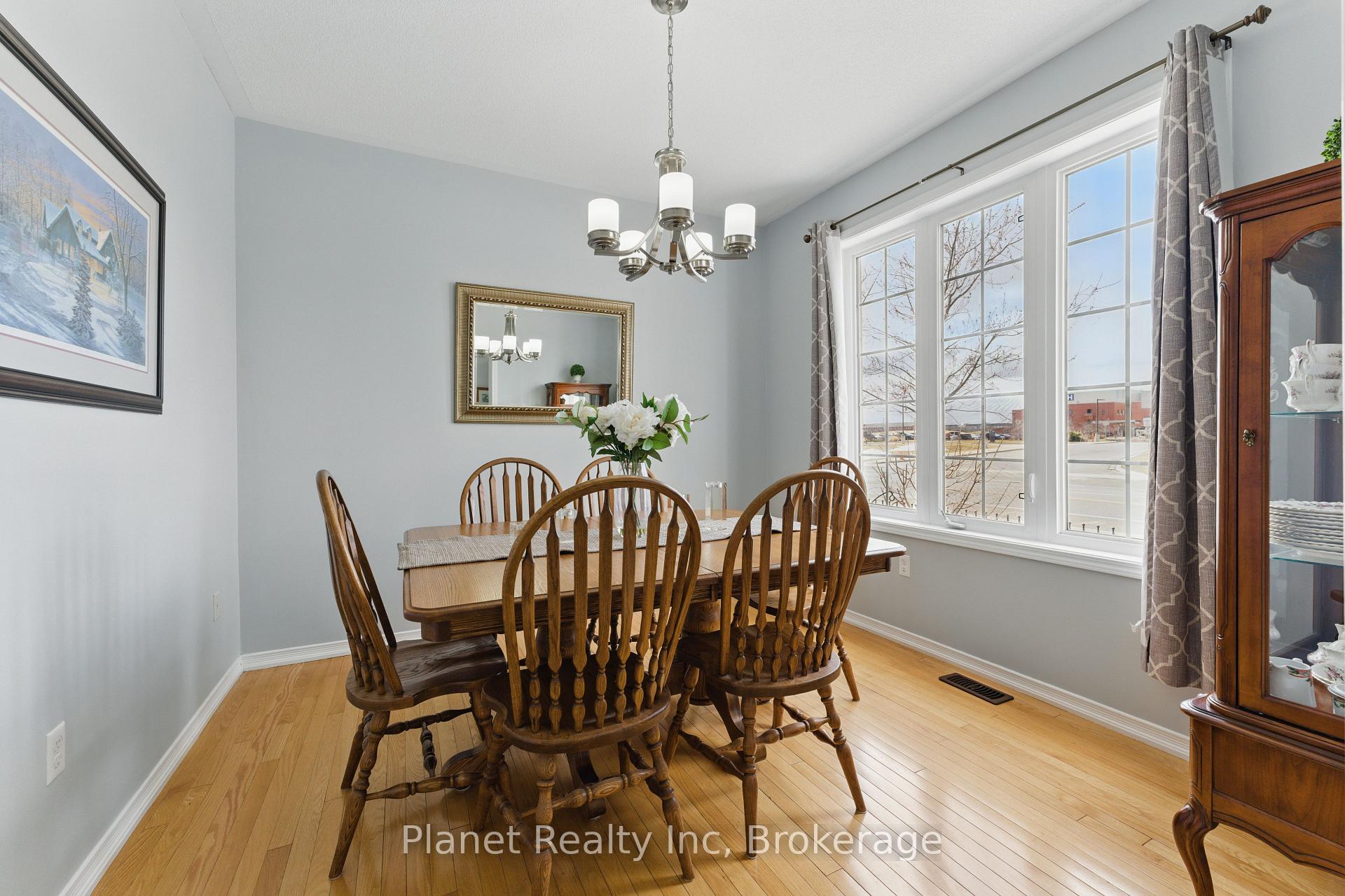 Photo 6 of Unit 9, 651 Farmstead Drive, Milton, Willmott — HOMEH