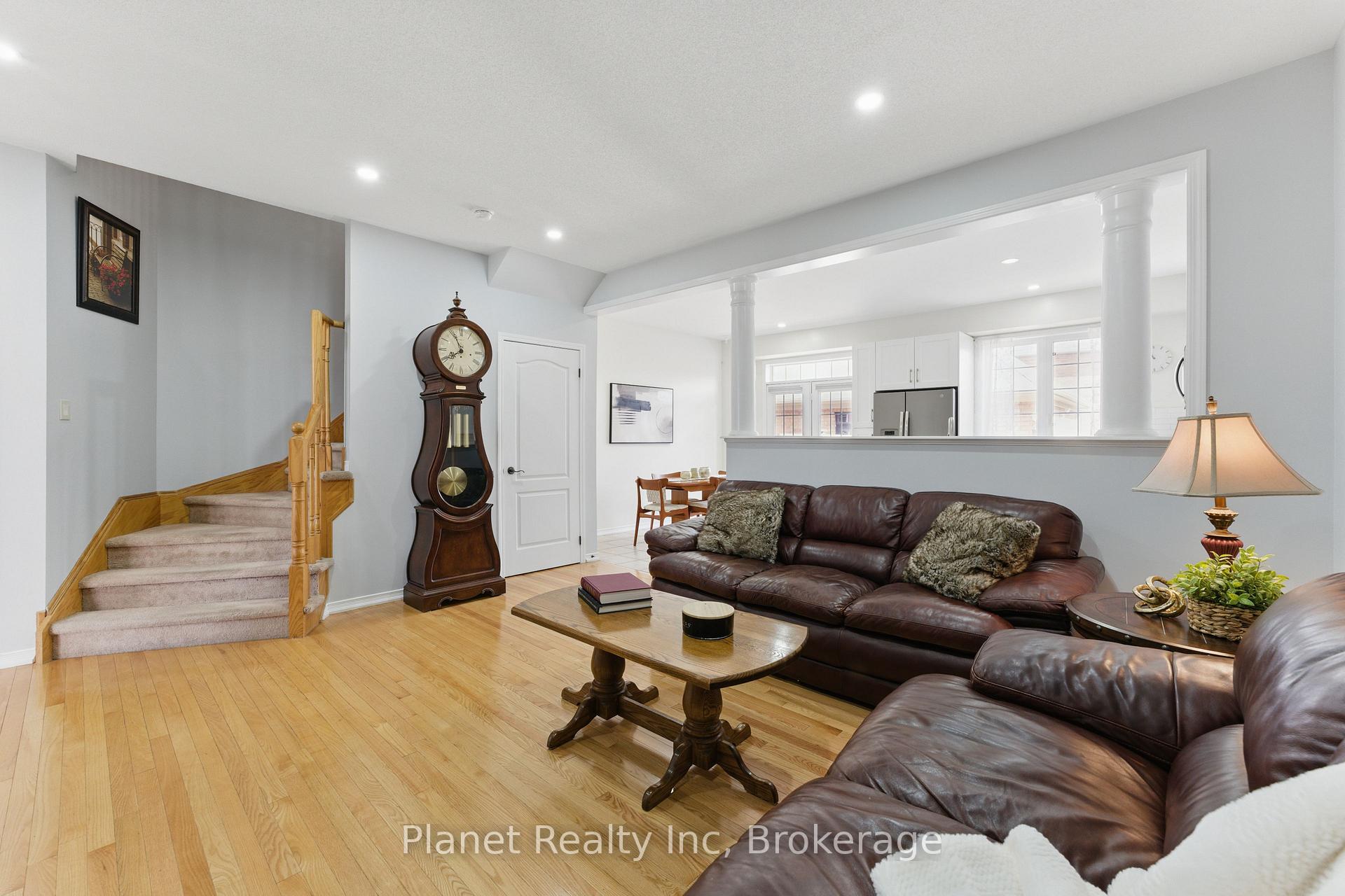Photo 9 of Unit 9, 651 Farmstead Drive, Milton, Willmott — HOMEH
