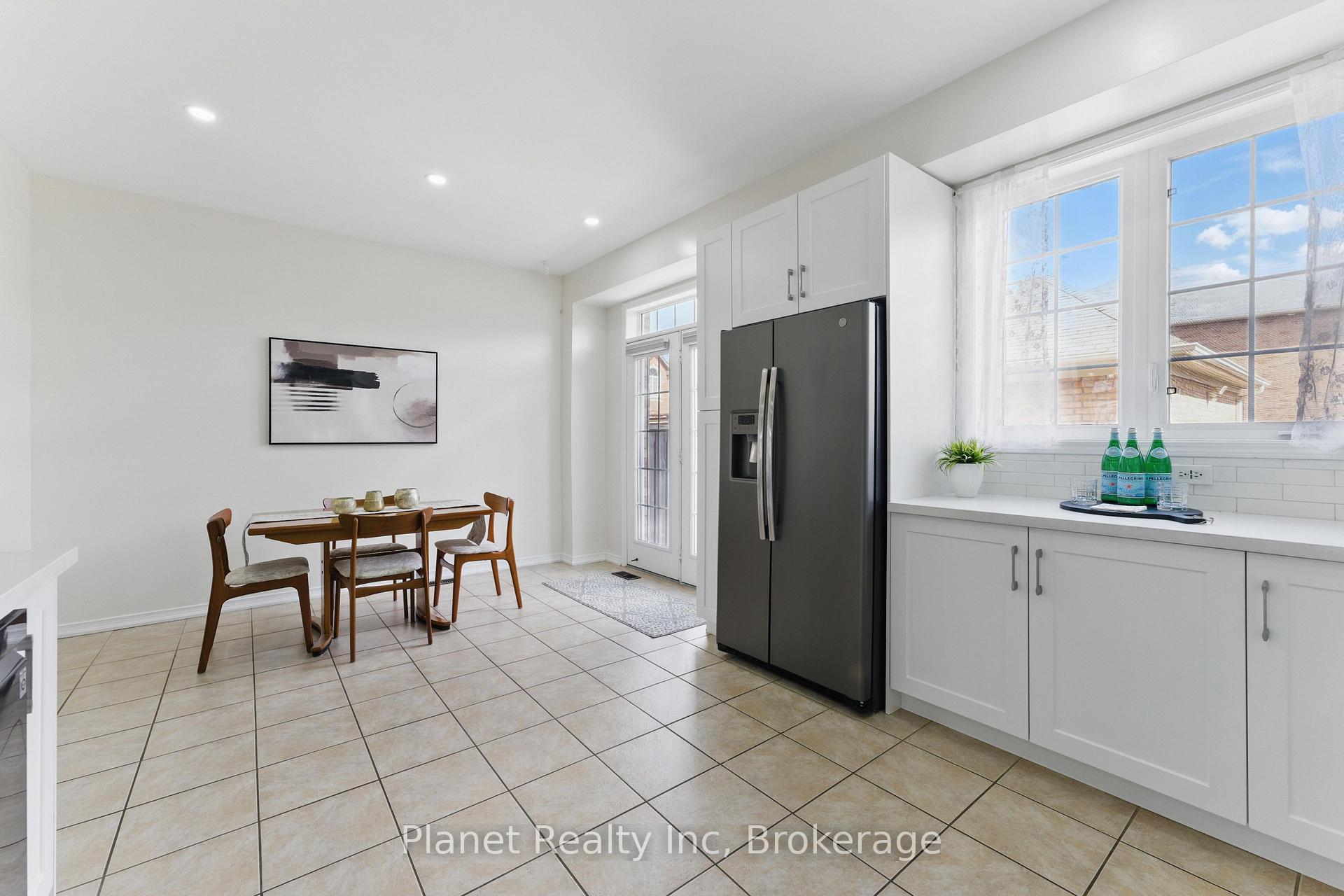 Photo 13 of Unit 9, 651 Farmstead Drive, Milton, Willmott — HOMEH