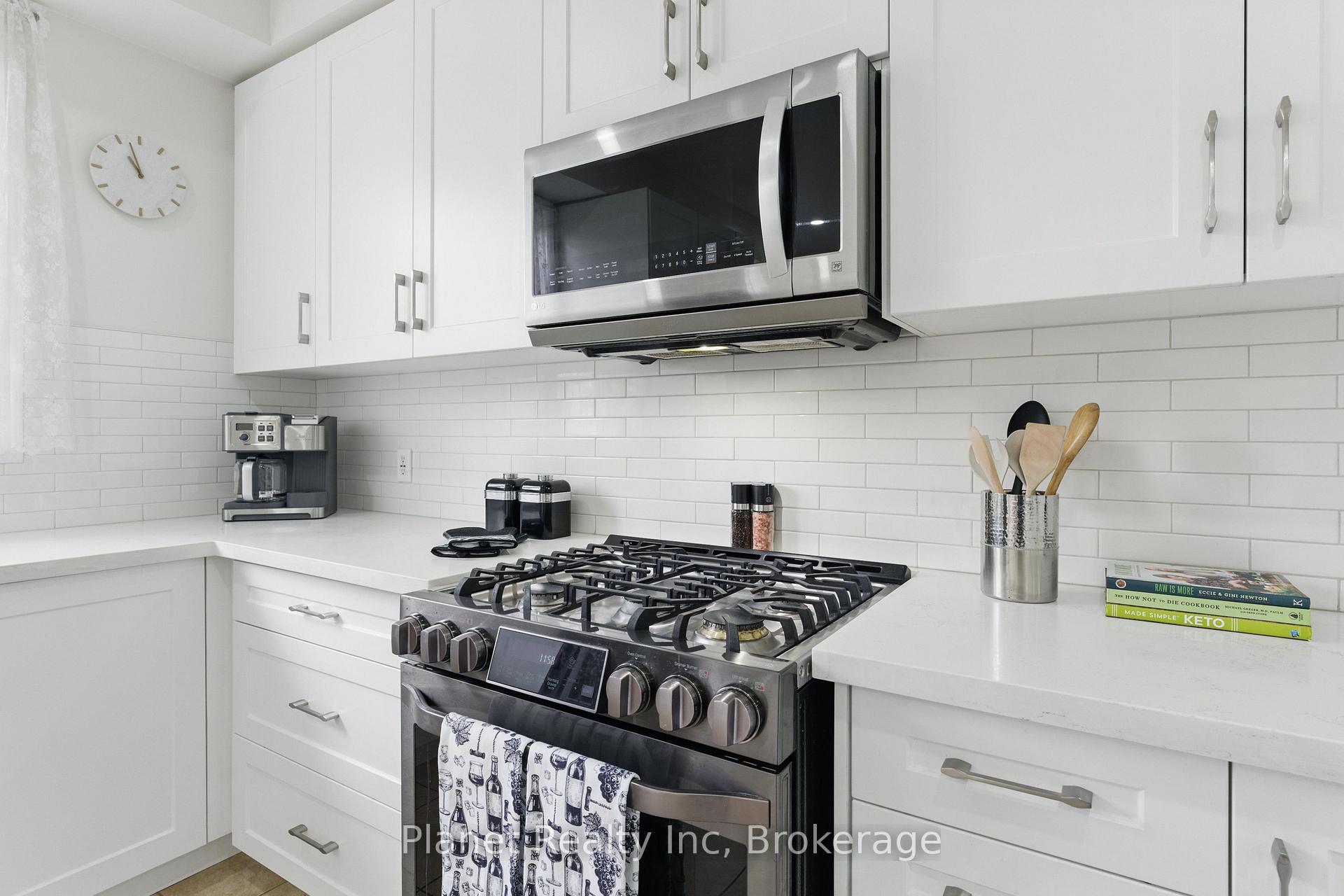 Photo 14 of Unit 9, 651 Farmstead Drive, Milton, Willmott — HOMEH