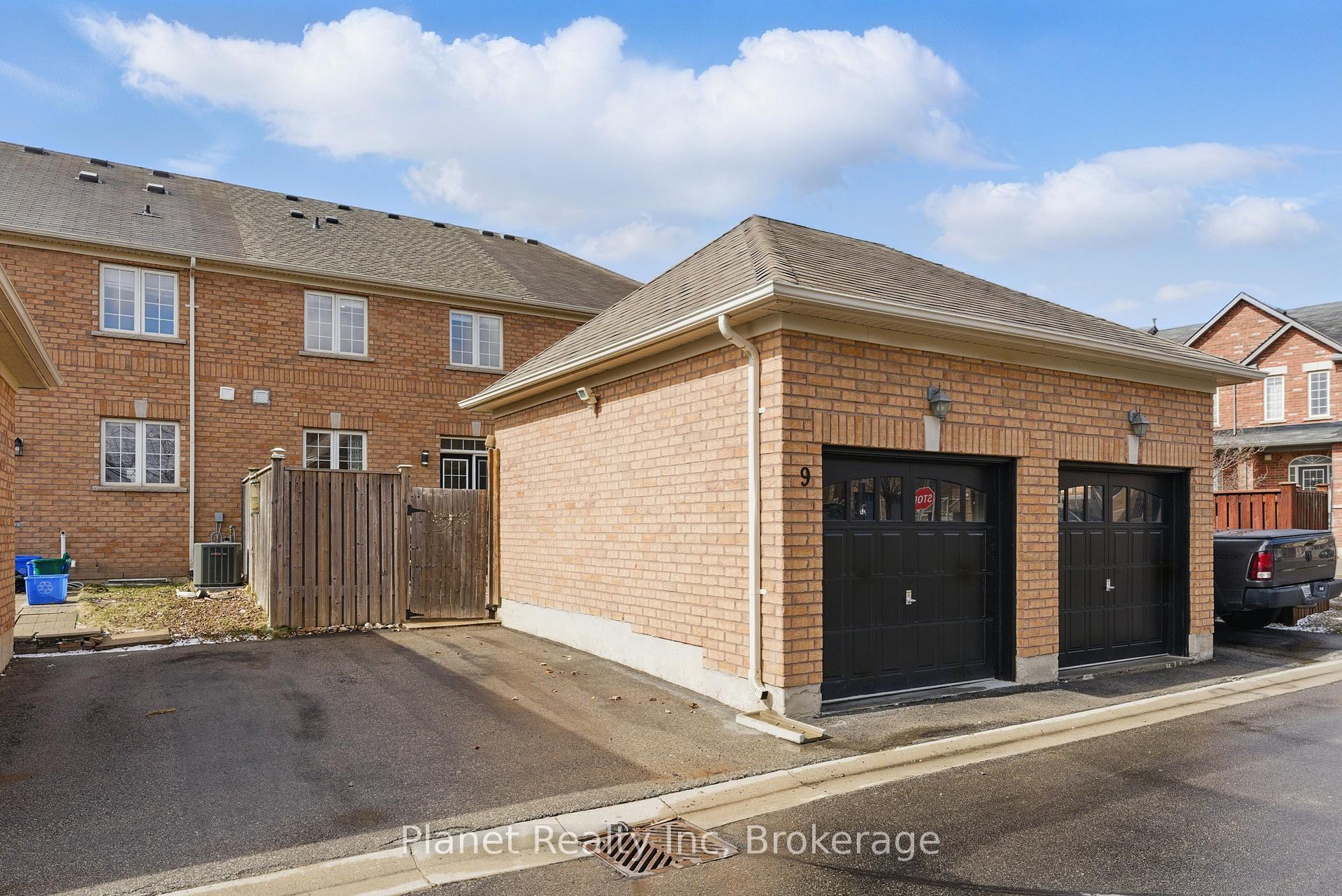 Photo 27 of Unit 9, 651 Farmstead Drive, Milton, Willmott — HOMEH
