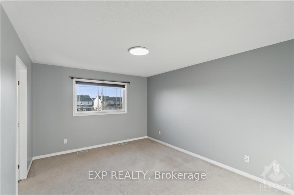Photo 13 of 642 Pepperville Crescent, Ottawa, Kanata - Emerald Meadows/Trailwest — HOMEH