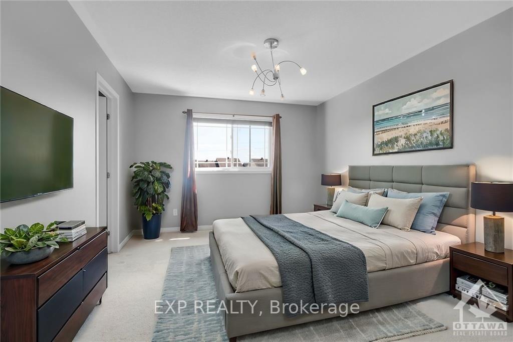 Photo 14 of 642 Pepperville Crescent, Ottawa, Kanata - Emerald Meadows/Trailwest — HOMEH