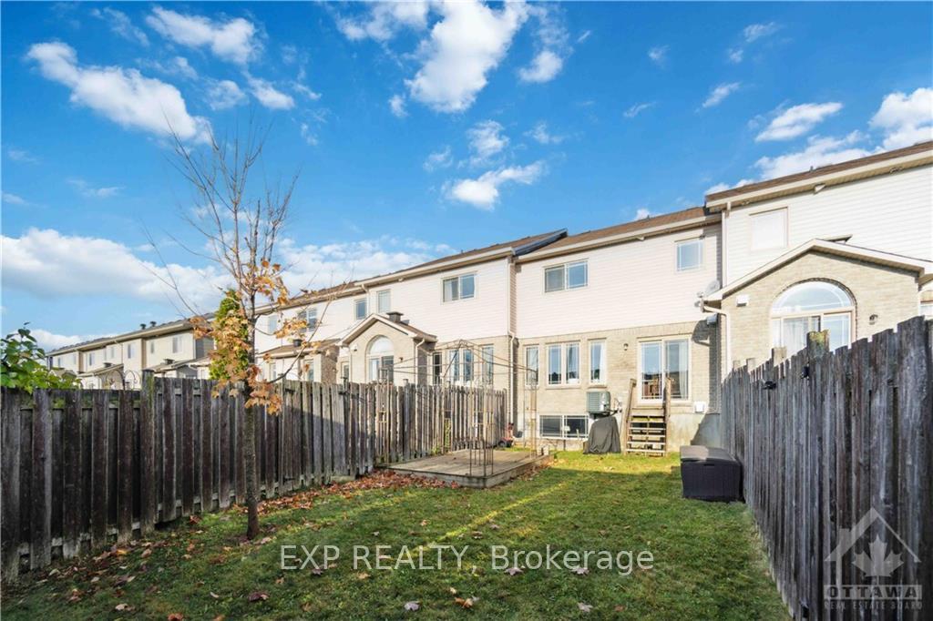 Photo 29 of 642 Pepperville Crescent, Ottawa, Kanata - Emerald Meadows/Trailwest — HOMEH