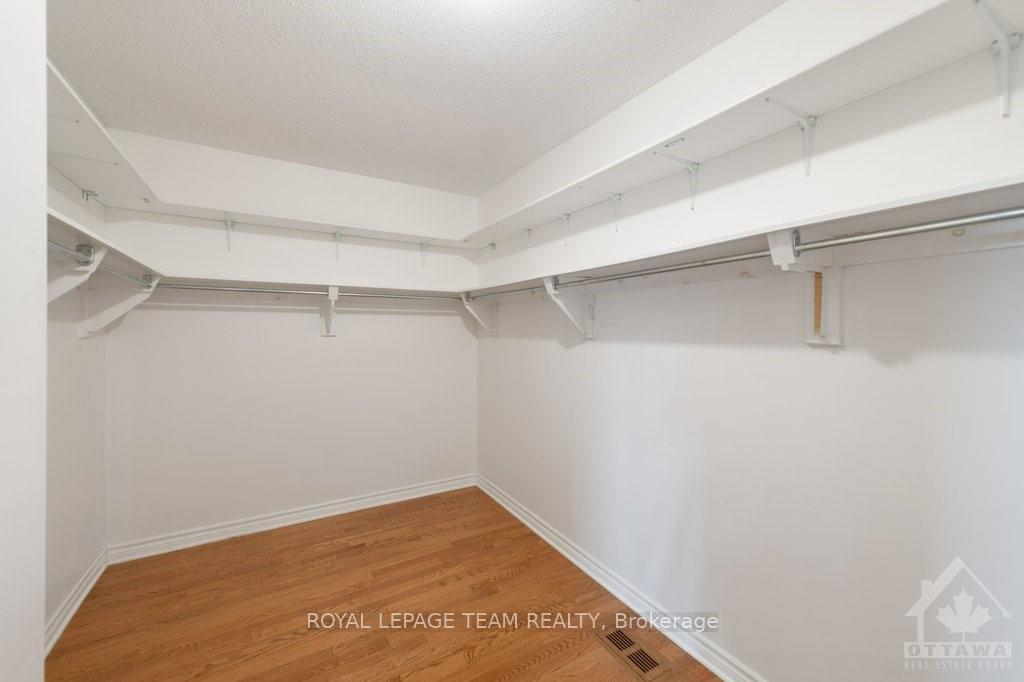 Photo 8 of 29 Acklam Terrace, Ottawa, Kanata - Morgan's Grant/South March — HOMEH